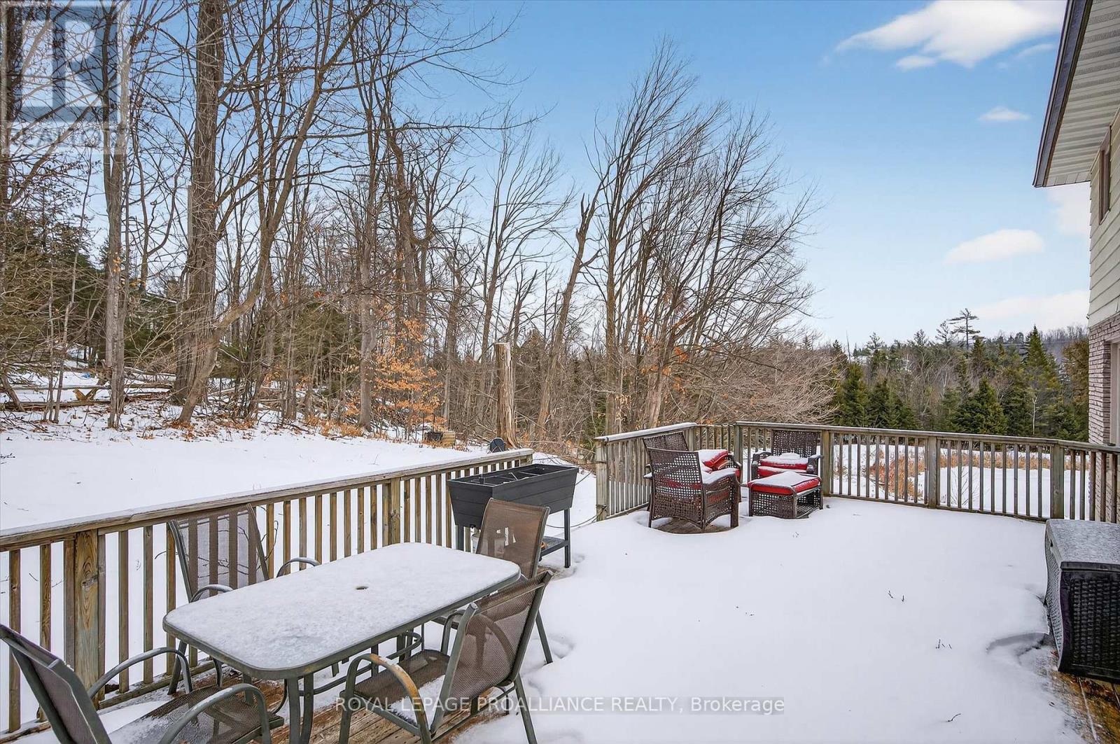 9 Leanne Avenue, Otonabee-South Monaghan, Ontario  K9J 6X8 - Photo 13 - X12700096