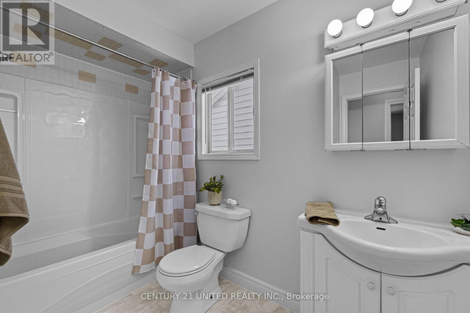 1175 Neptune Street, Peterborough (Northcrest Ward 5), Ontario  K9H 7M7 - Photo 17 - X12700462