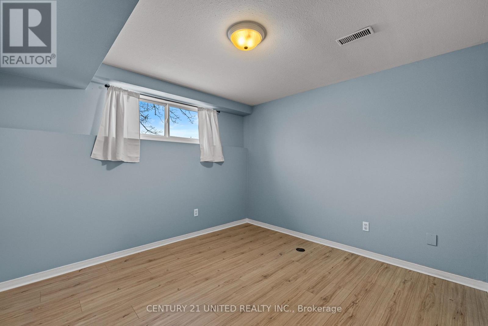 1175 Neptune Street, Peterborough (Northcrest Ward 5), Ontario  K9H 7M7 - Photo 27 - X12700462