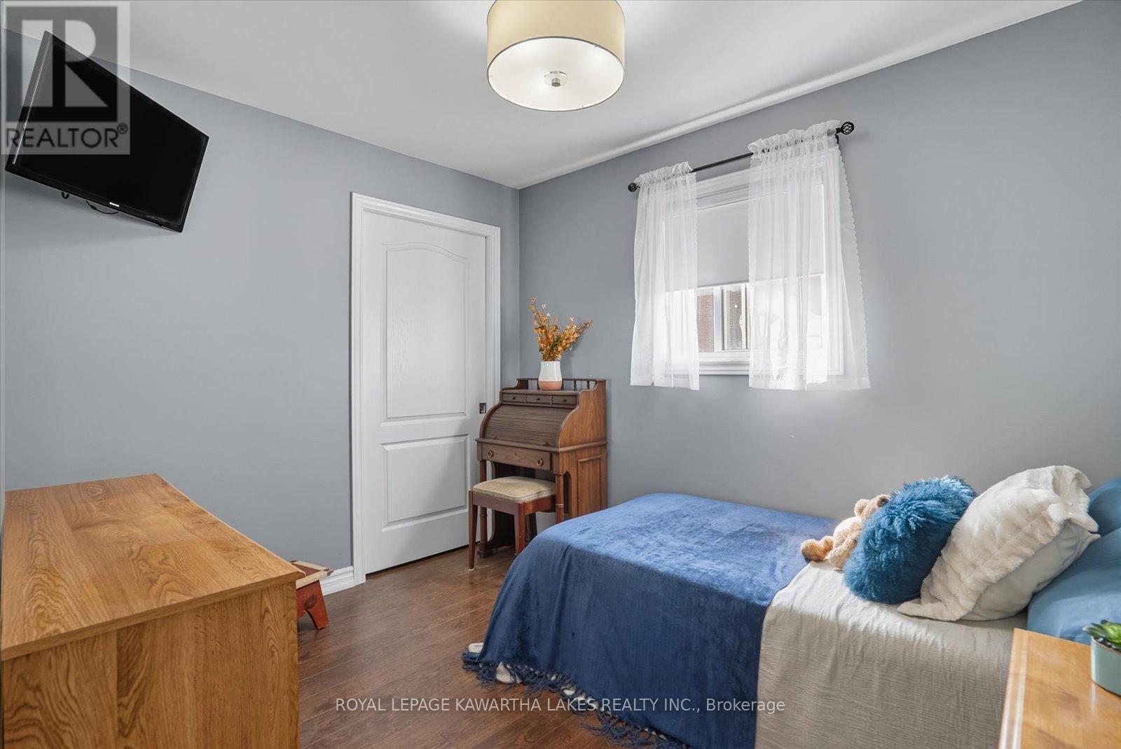 18 Mary Street W, Kawartha Lakes (Lindsay), Ontario  K9V 2N4 - Photo 30 - X12700570