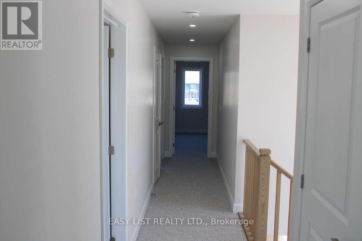 299 Mullighan Gardens, Peterborough (Monaghan Ward 2), Ontario  K9K 0H2 - Photo 26 - X12700994