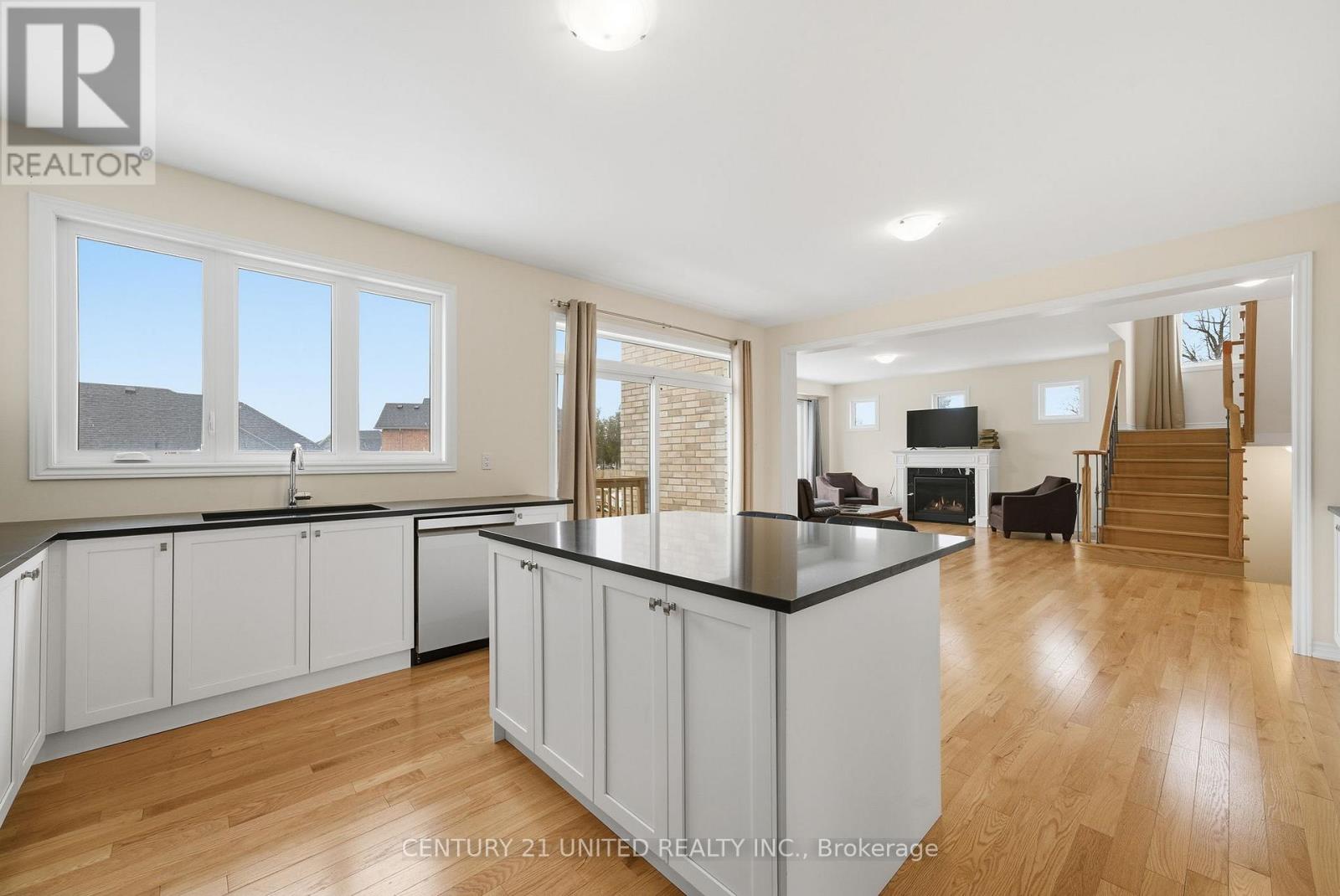 4 Golden Meadows Drive, Otonabee-South Monaghan, Ontario  K9J 0K6 - Photo 19 - X12701348