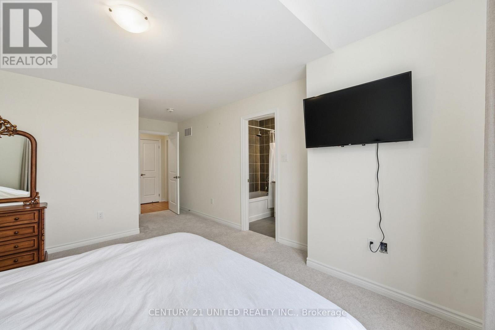 4 Golden Meadows Drive, Otonabee-South Monaghan, Ontario  K9J 0K6 - Photo 38 - X12701348