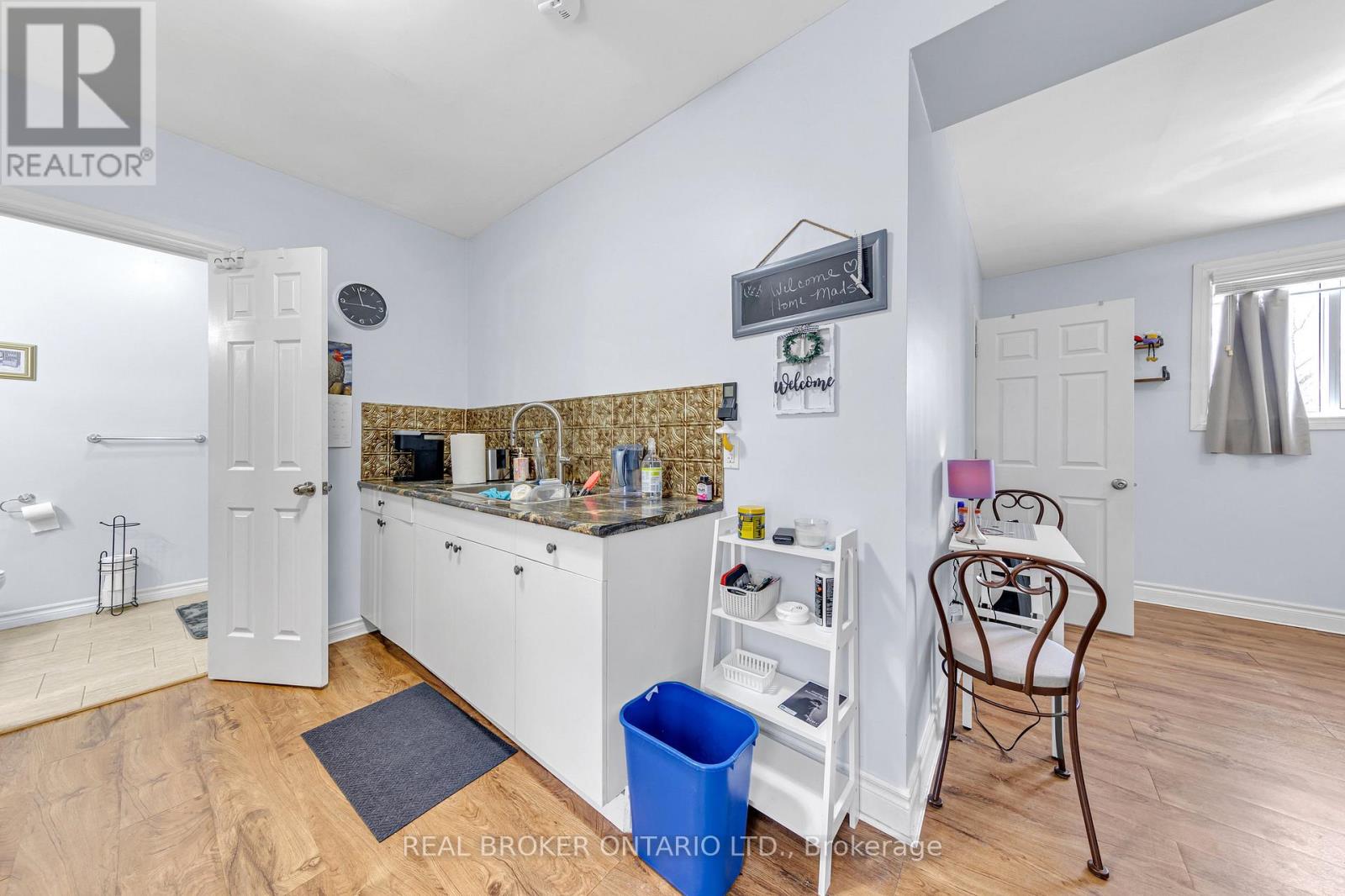 Lower - 52 Victoria Avenue N, Peterborough (Northcrest Ward 5), Ontario  K9H 4W1 - Photo 9 - X12702036