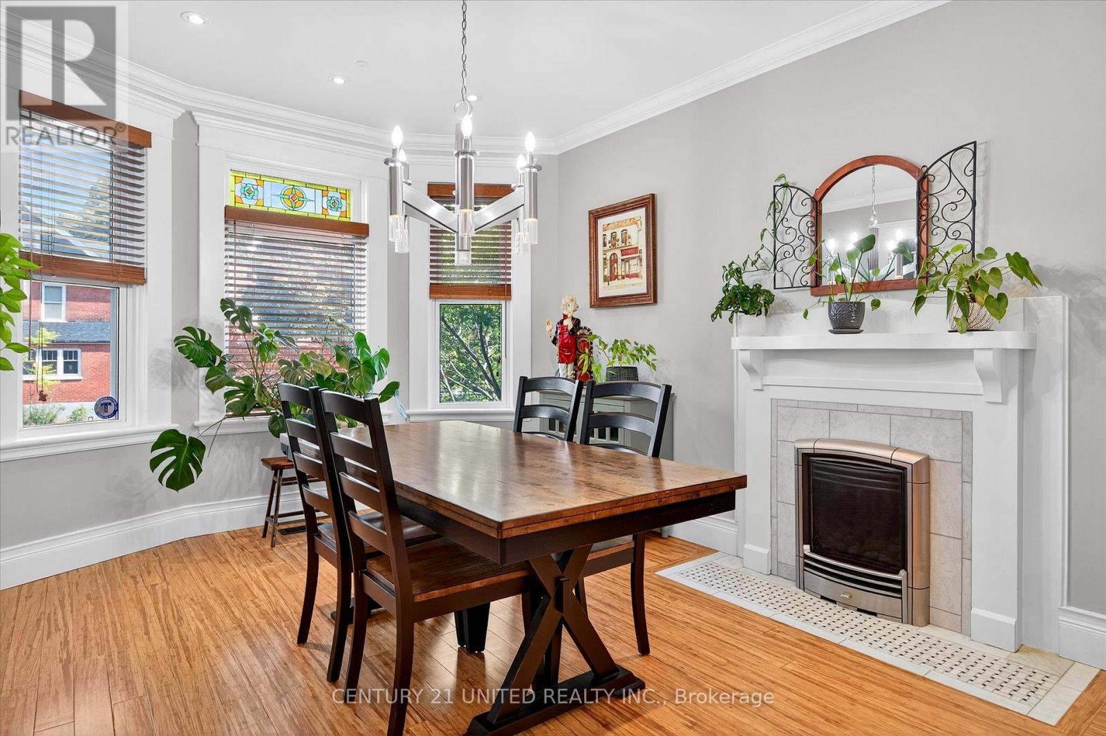 317 Margaret Avenue, Peterborough (Town Ward 3), Ontario  K9J 5H1 - Photo 12 - X12702300