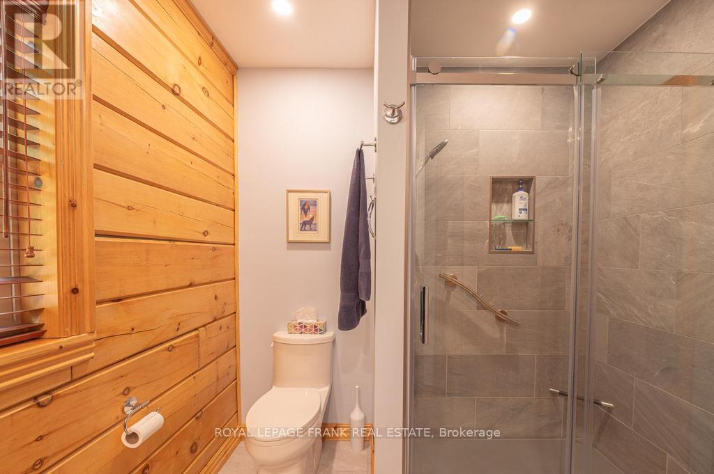 120 Sugarbush Crescent, Trent Lakes, Ontario  K0L 1J0 - Photo 15 - X12702576