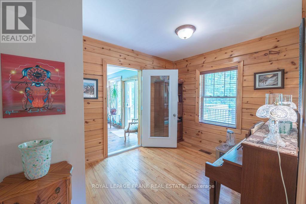 120 Sugarbush Crescent, Trent Lakes, Ontario  K0L 1J0 - Photo 18 - X12702576