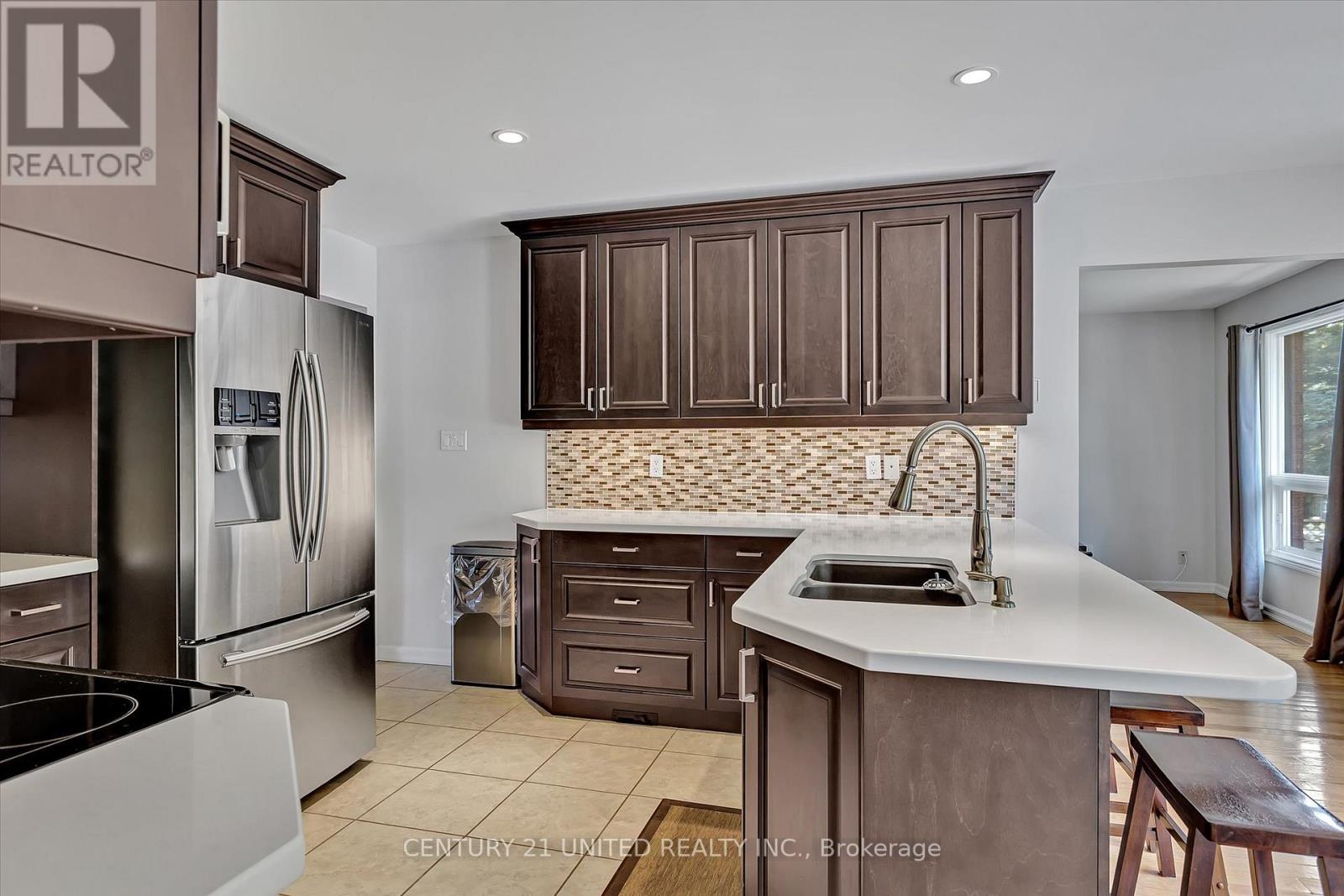 1908 Mapleridge Drive, Peterborough (Monaghan Ward 2), Ontario  K9K 2E4 - Photo 10 - X12703010