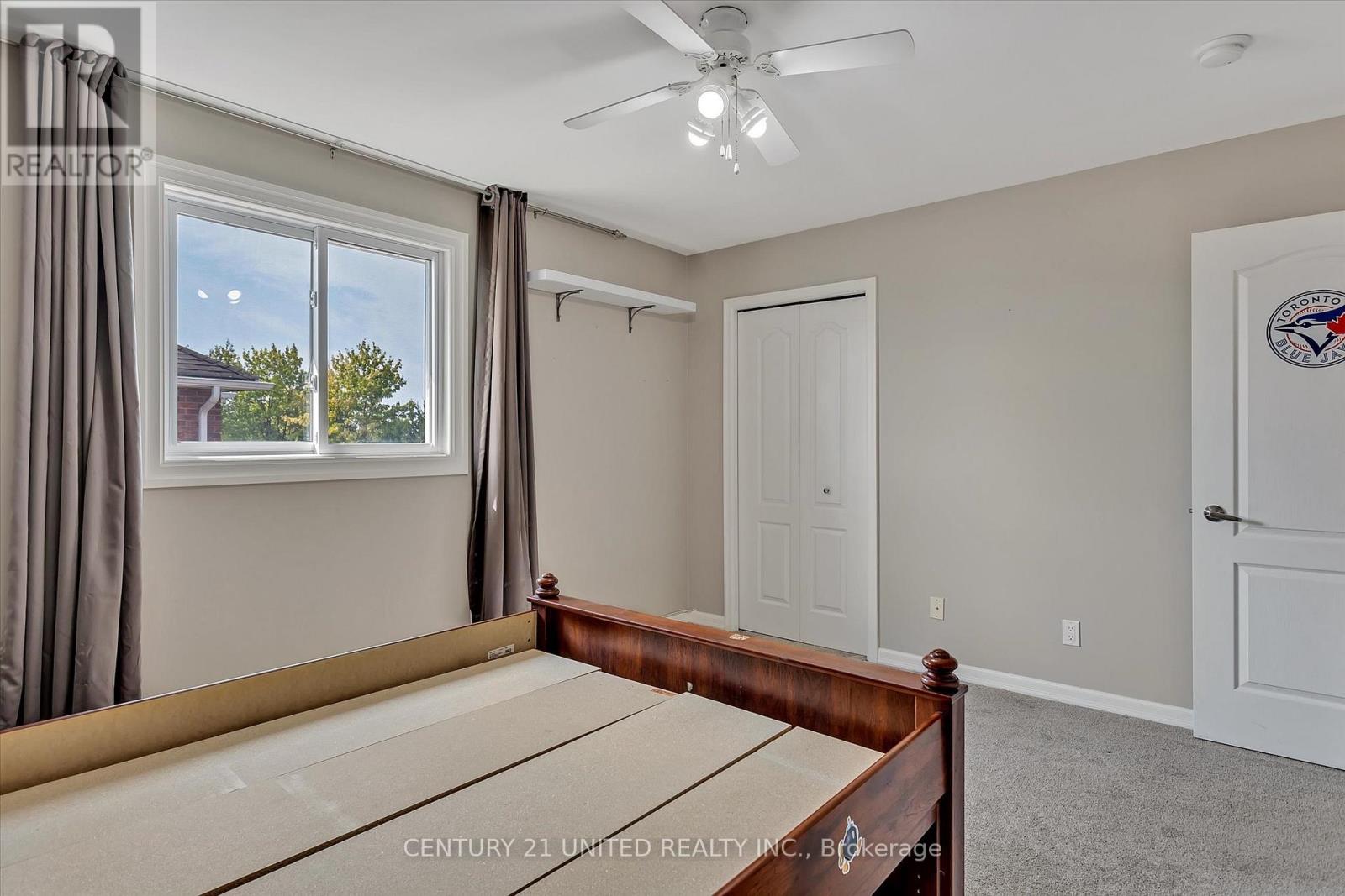 1908 Mapleridge Drive, Peterborough (Monaghan Ward 2), Ontario  K9K 2E4 - Photo 24 - X12703010