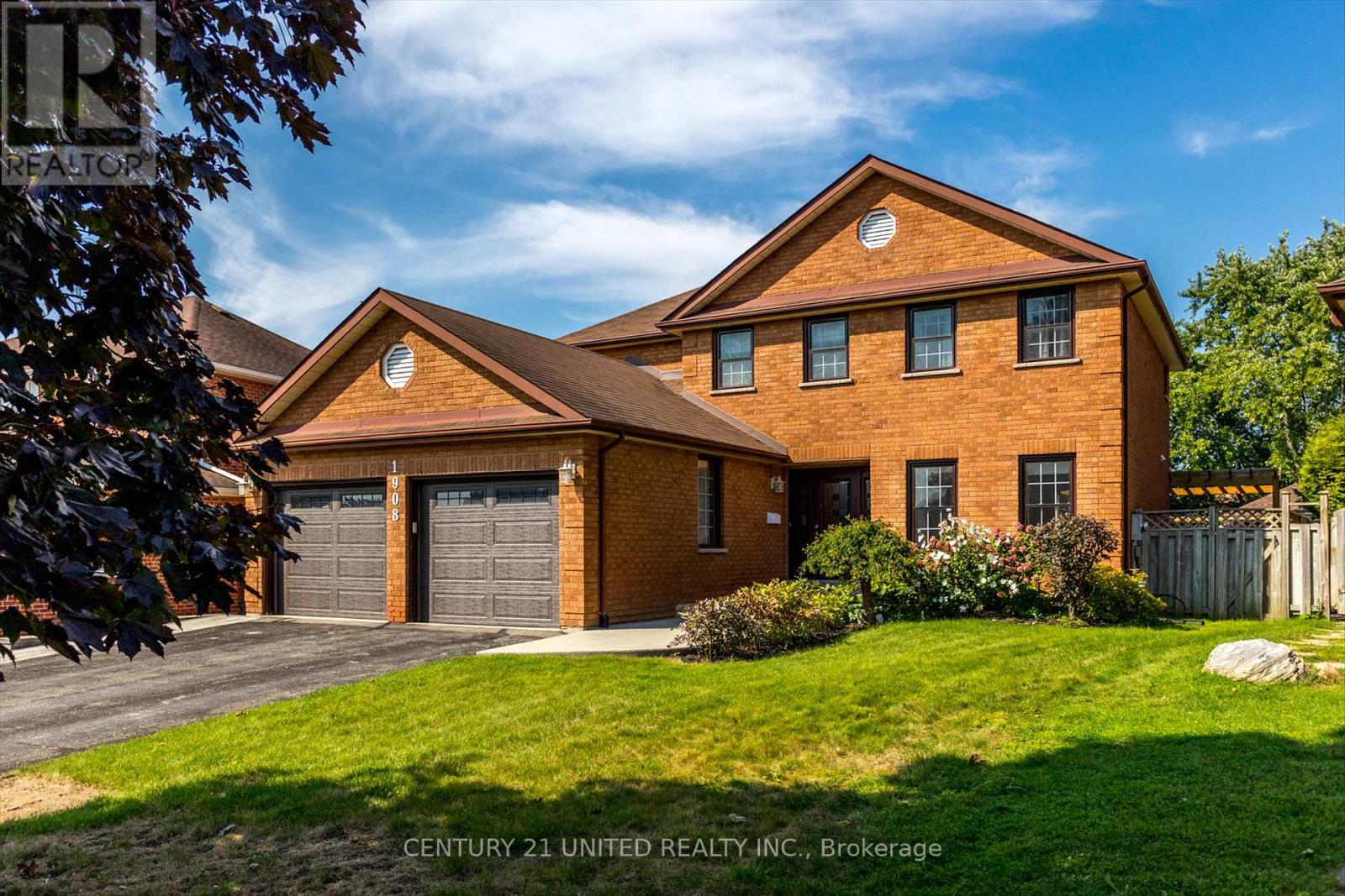 1908 Mapleridge Drive, Peterborough (Monaghan Ward 2), Ontario  K9K 2E4 - Photo 3 - X12703010