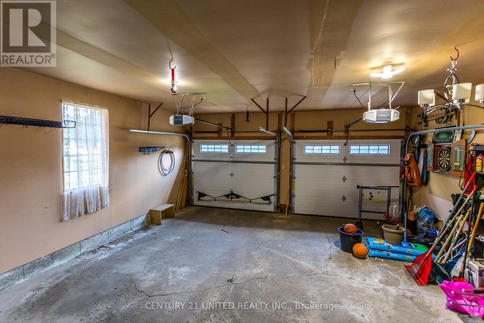 1908 Mapleridge Drive, Peterborough (Monaghan Ward 2), Ontario  K9K 2E4 - Photo 39 - X12703010