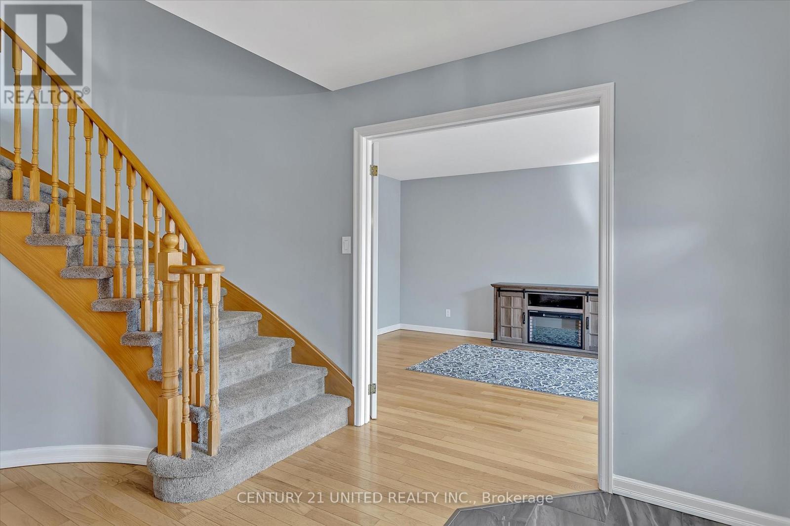 1908 Mapleridge Drive, Peterborough (Monaghan Ward 2), Ontario  K9K 2E4 - Photo 5 - X12703010