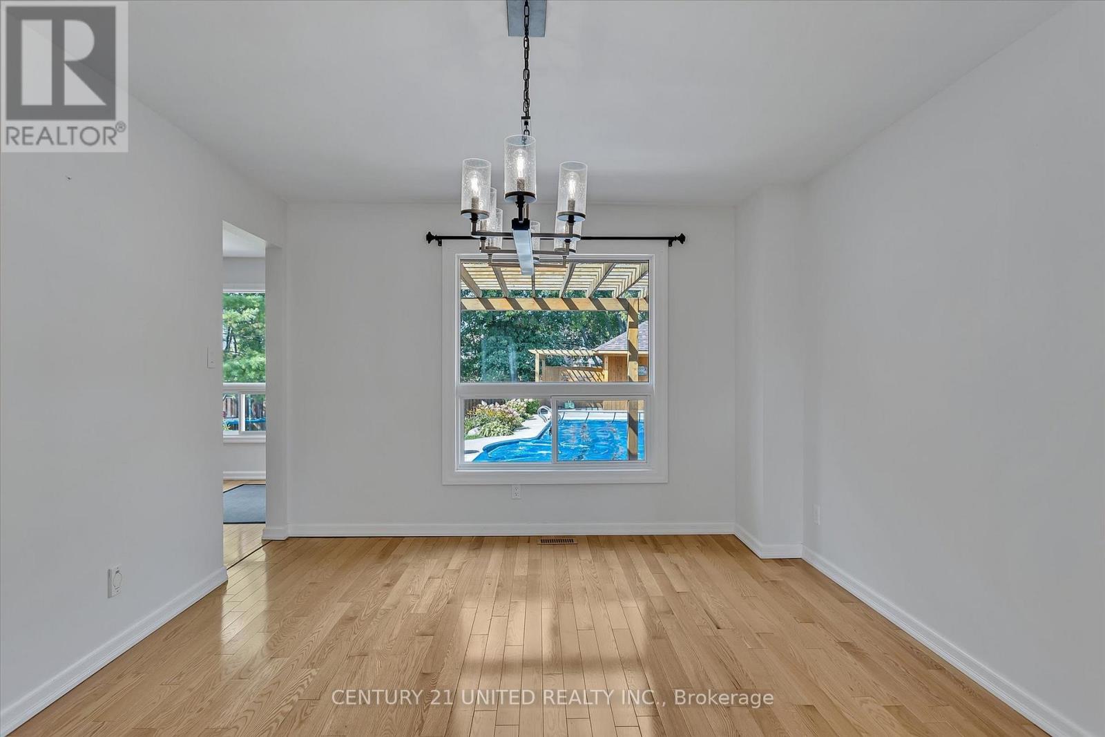 1908 Mapleridge Drive, Peterborough (Monaghan Ward 2), Ontario  K9K 2E4 - Photo 8 - X12703010