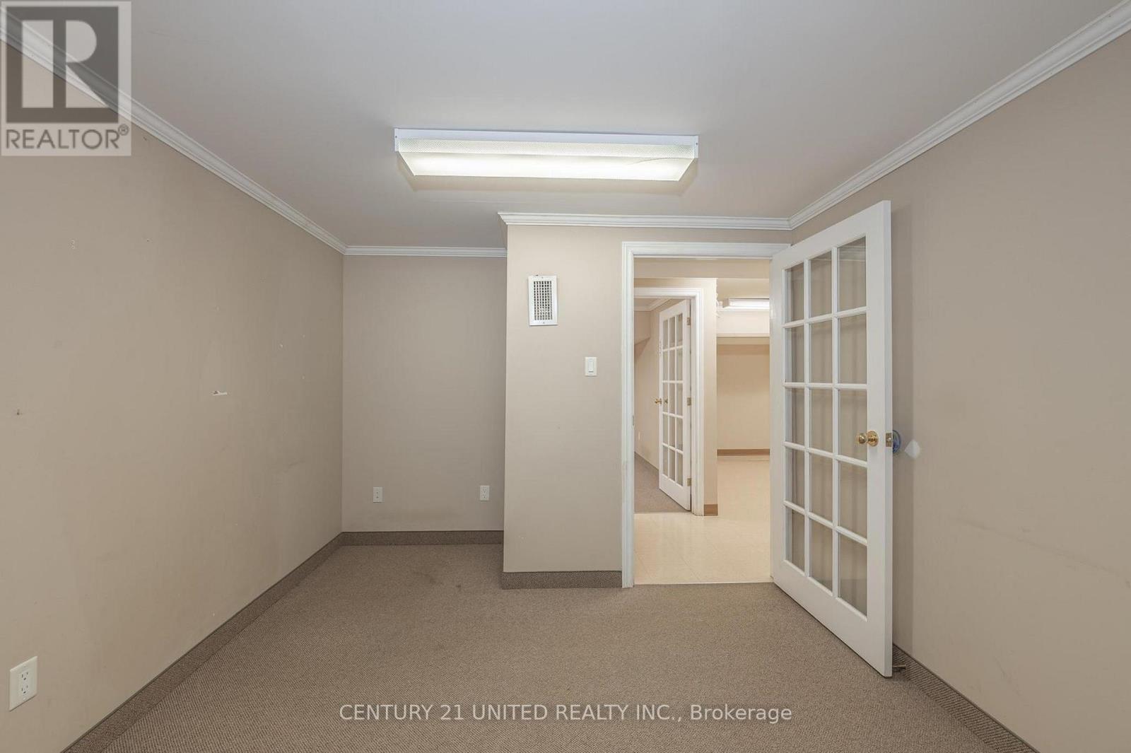 32 - 347 Pido Road W, Peterborough (Ashburnham Ward 4), Ontario  K9J 6X7 - Photo 11 - X12703732