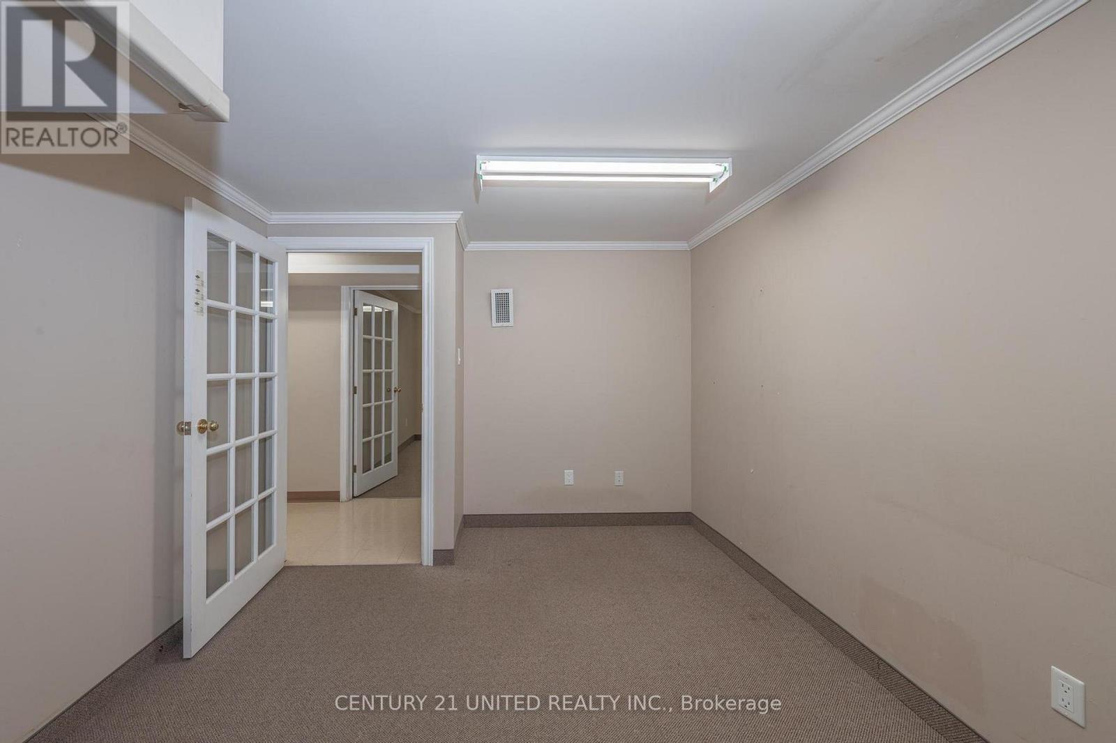 32 - 347 Pido Road, Peterborough (Ashburnham Ward 4), Ontario  K9J 6X7 - Photo 11 - X12704696