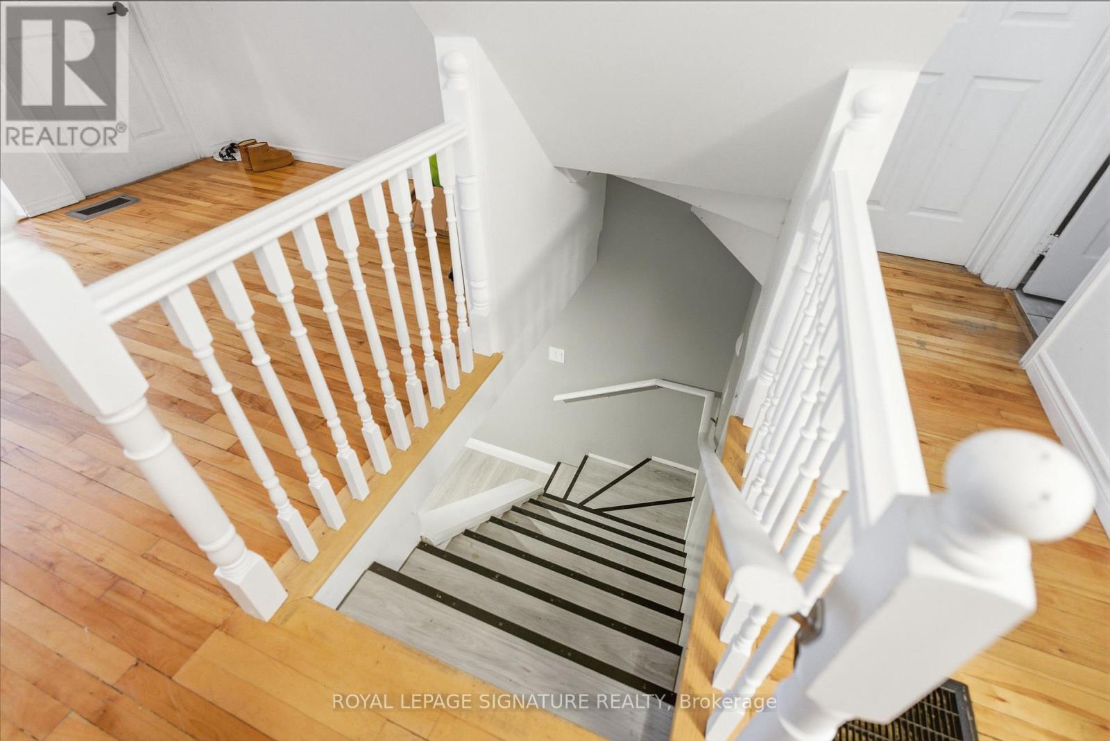 805 Morphet Avenue, Peterborough (Otonabee Ward 1), Ontario  K9J 2X7 - Photo 10 - X12704976