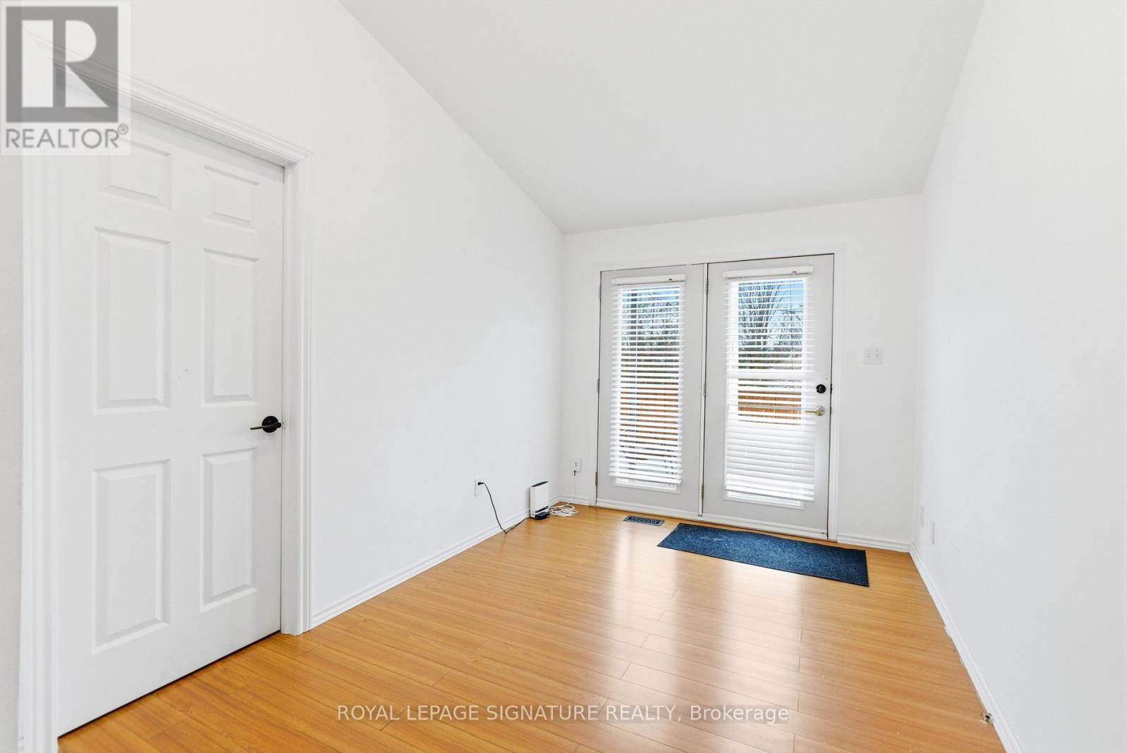 805 Morphet Avenue, Peterborough (Otonabee Ward 1), Ontario  K9J 2X7 - Photo 12 - X12704976