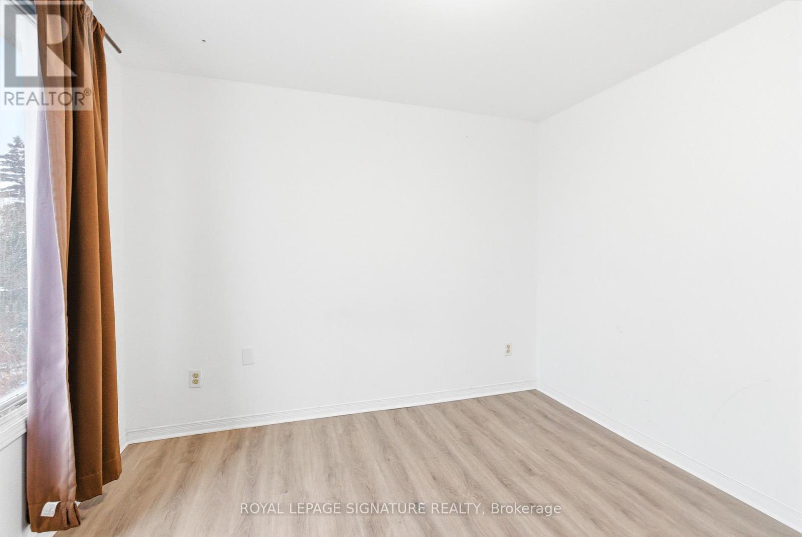 805 Morphet Avenue, Peterborough (Otonabee Ward 1), Ontario  K9J 2X7 - Photo 25 - X12704976