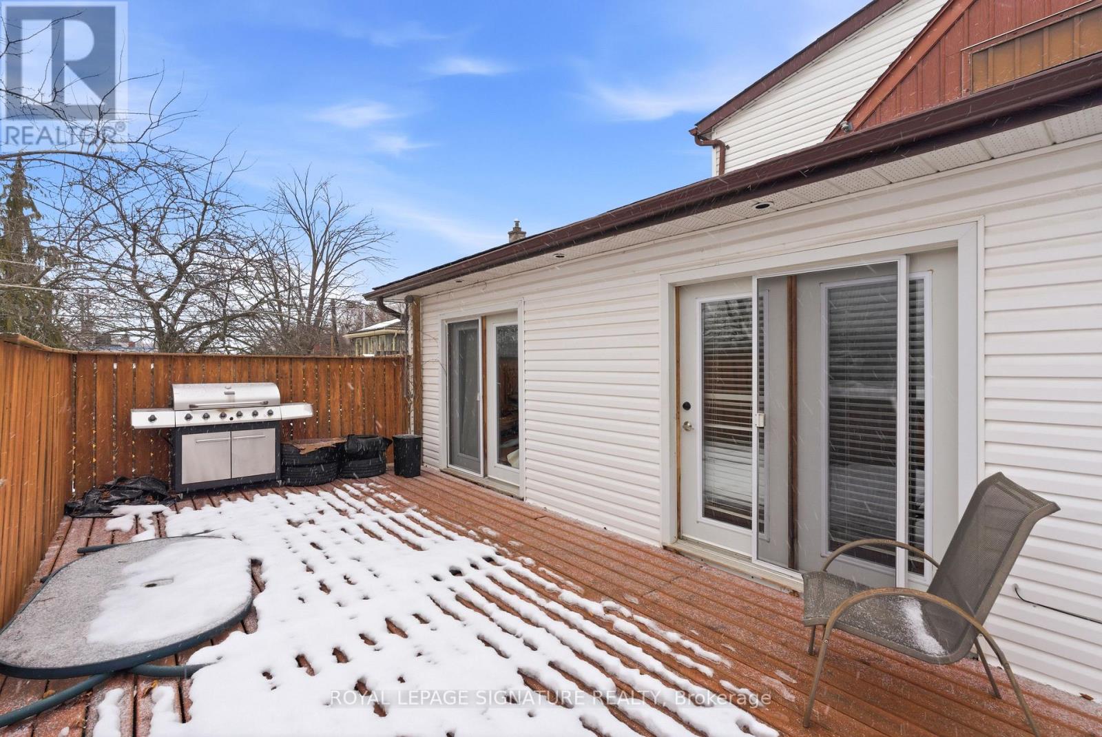 805 Morphet Avenue, Peterborough (Otonabee Ward 1), Ontario  K9J 2X7 - Photo 41 - X12704976