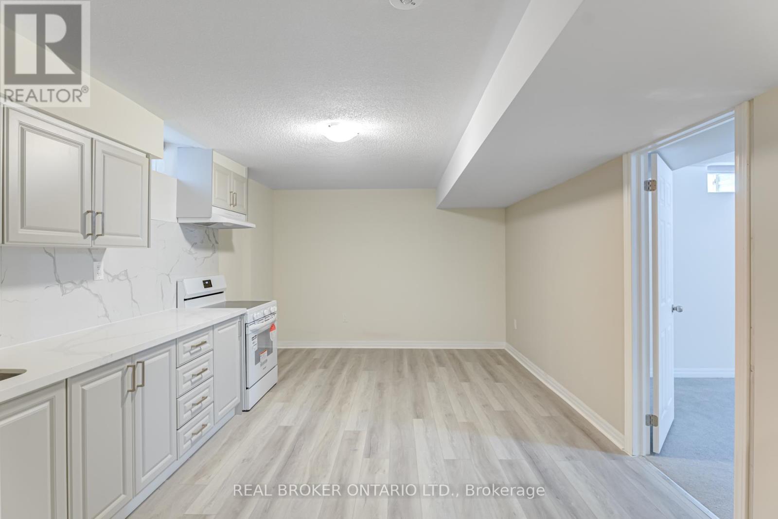 6 Northrop Bsmt Avenue N, Clarington (Newcastle), Ontario  L1B 1G9 - Photo 15 - E12705416