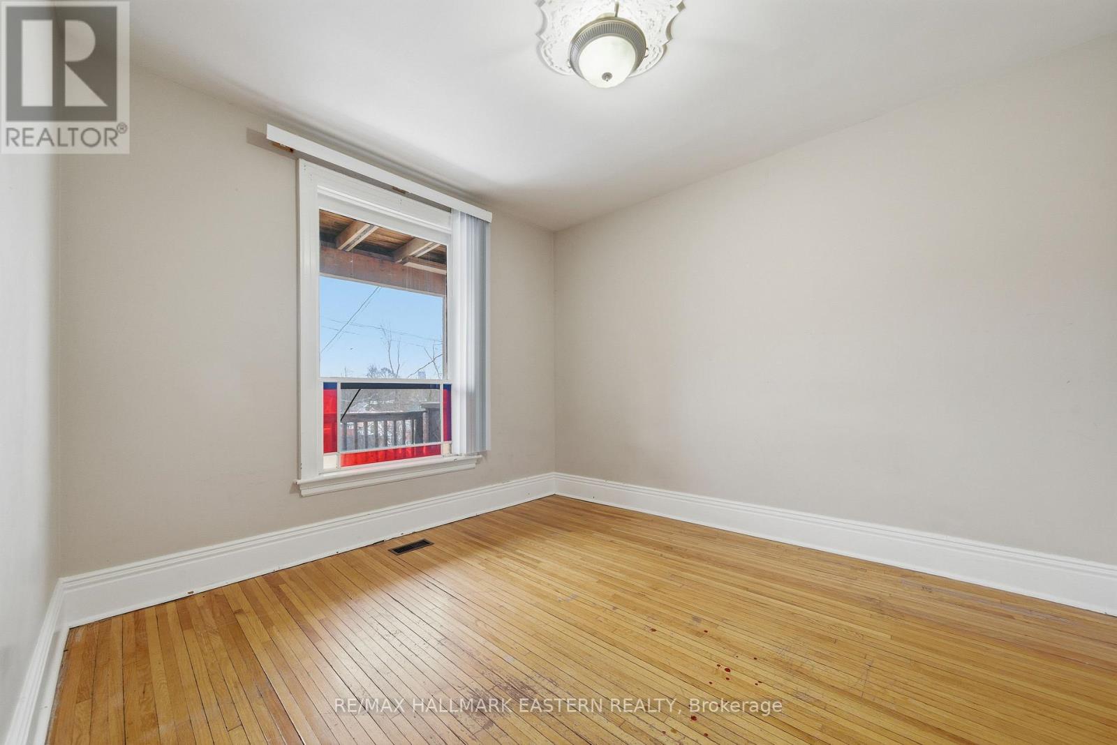 597 Bethune Street, Peterborough (Town Ward 3), Ontario  K9H 3Z7 - Photo 15 - X12705914