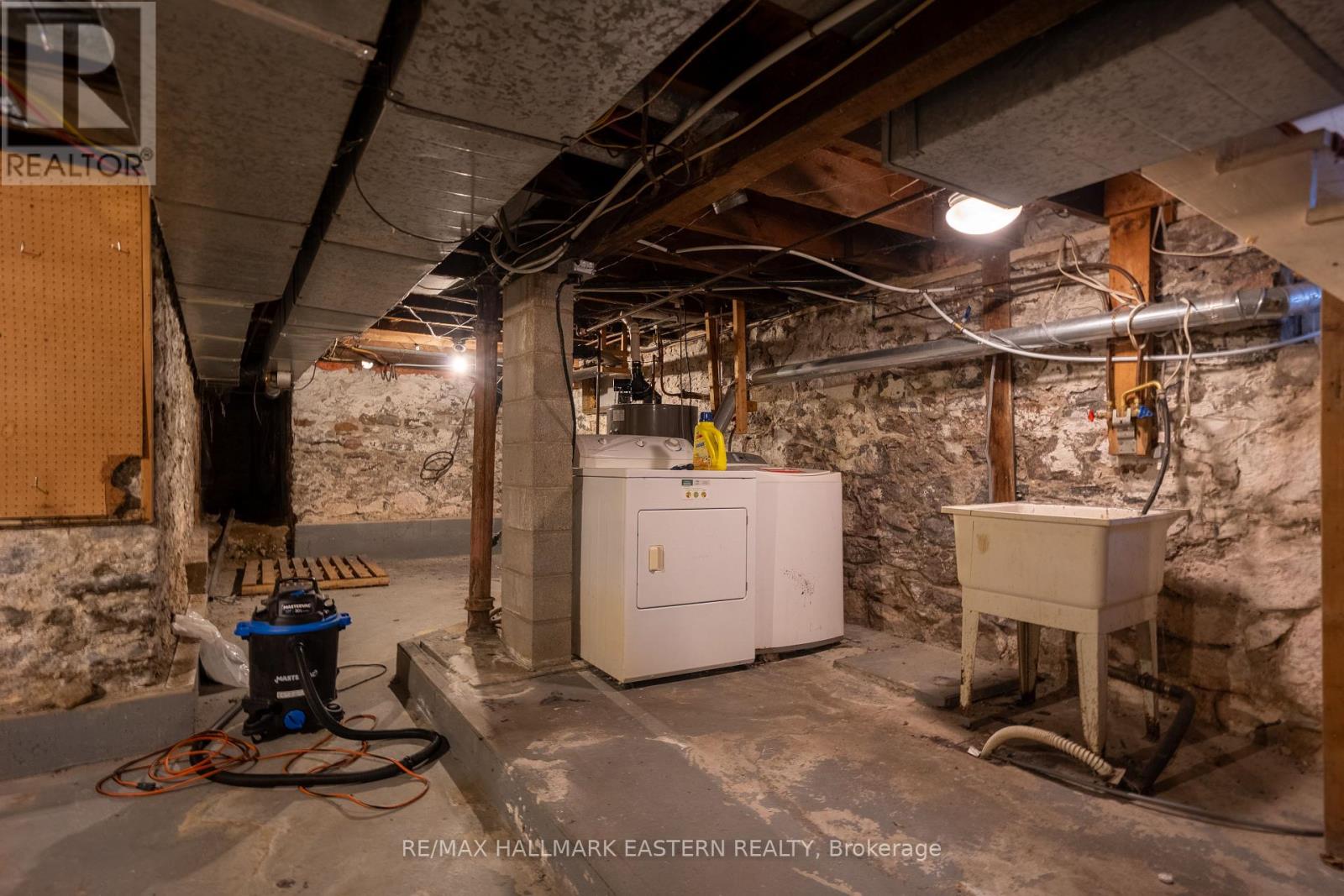 597 Bethune Street, Peterborough (Town Ward 3), Ontario  K9H 3Z7 - Photo 30 - X12705914