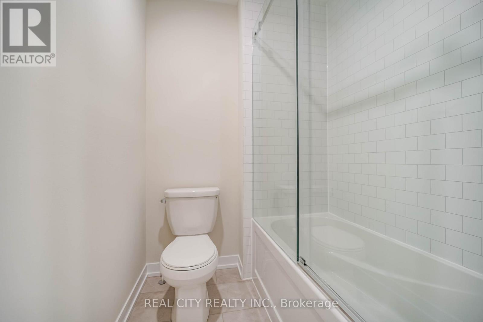 30 - 30 Ziibi Way Main Way N, Clarington (Newcastle), Ontario  L1B 0W5 - Photo 13 - E12706886