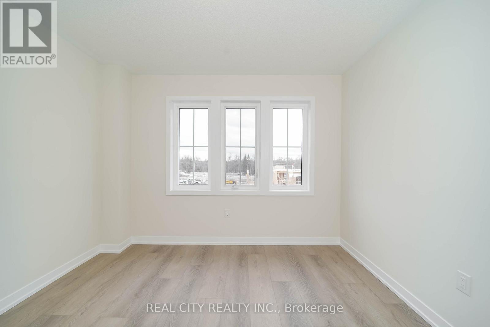 30 - 30 Ziibi Way Main Way N, Clarington (Newcastle), Ontario  L1B 0W5 - Photo 14 - E12706886