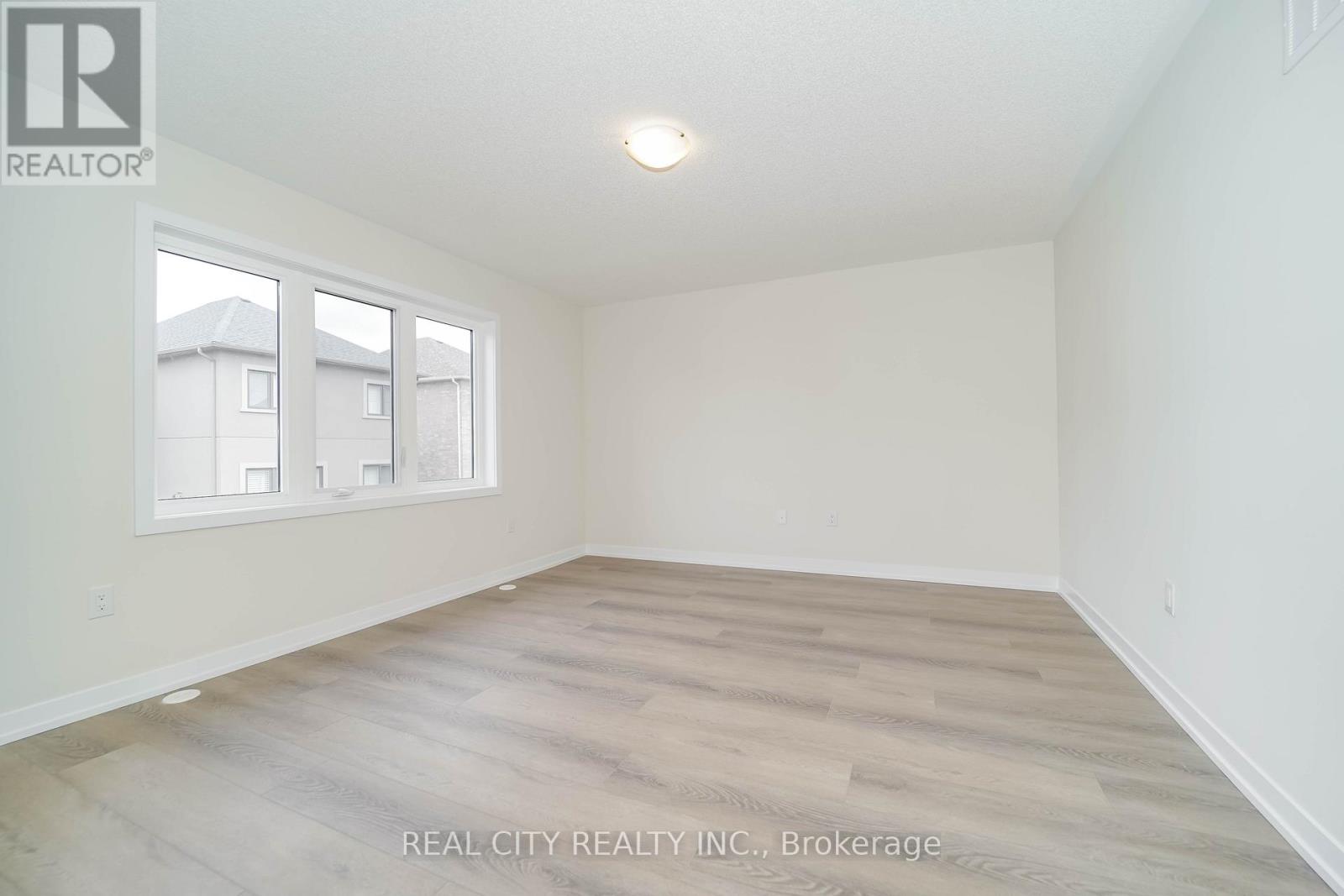 30 - 30 Ziibi Way Main Way N, Clarington (Newcastle), Ontario  L1B 0W5 - Photo 9 - E12706886