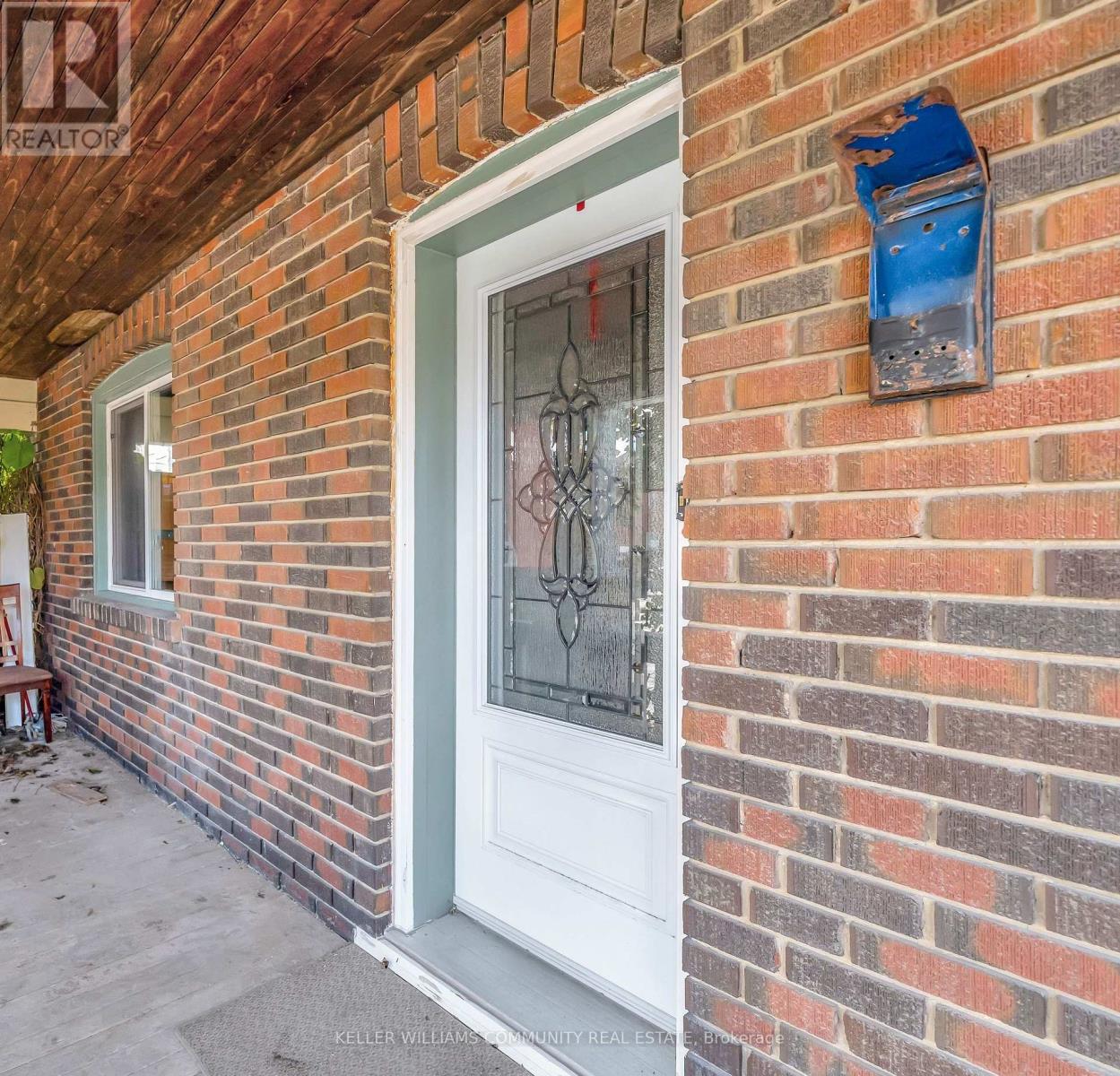 112 Lansdowne Street W, Peterborough (Town Ward 3), Ontario  K9J 1Y1 - Photo 4 - X12707024