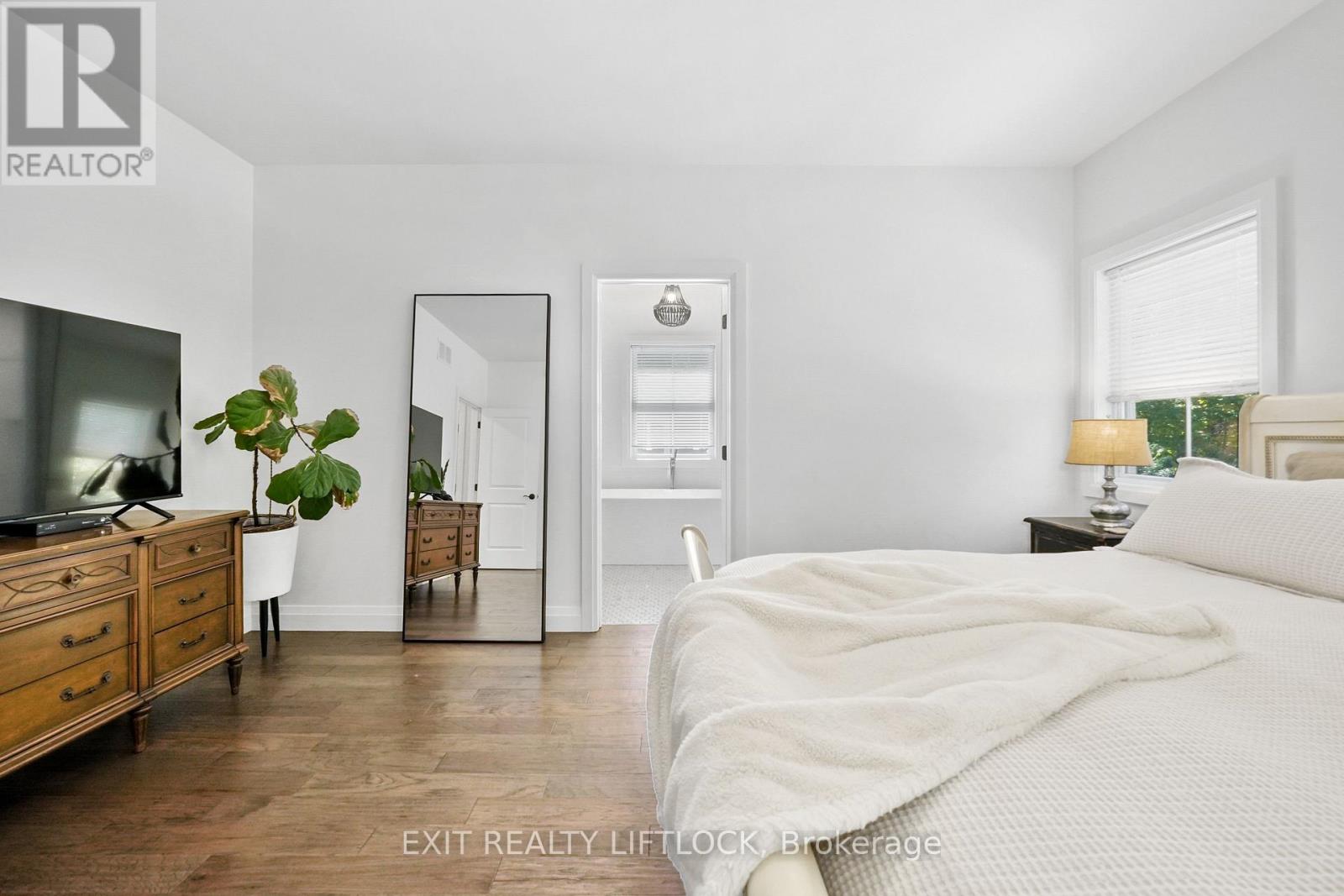 1658 County Road 40, Douro-Dummer, Ontario  K0L 2V0 - Photo 19 - X12707854