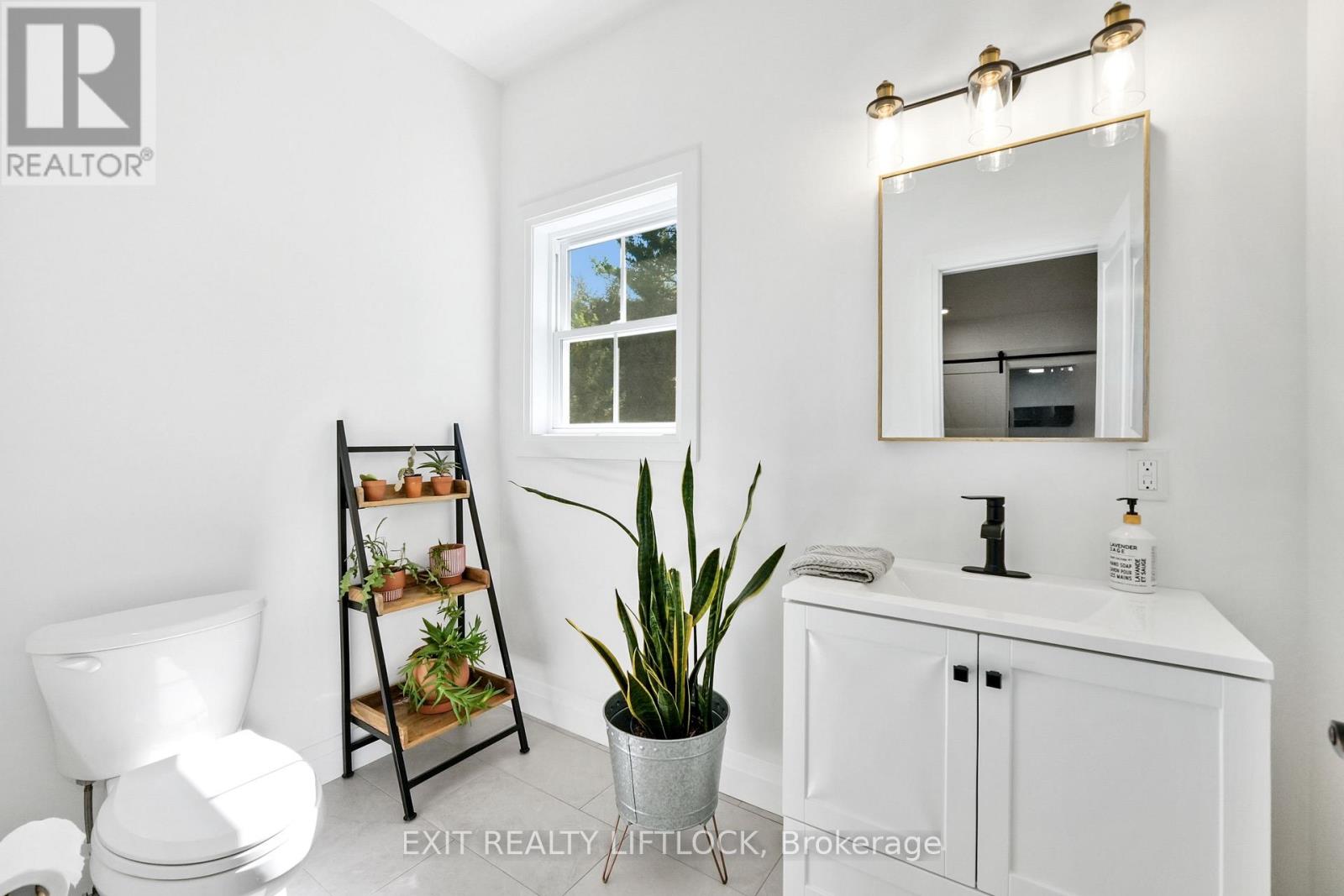 1658 County Road 40, Douro-Dummer, Ontario  K0L 2V0 - Photo 25 - X12707854