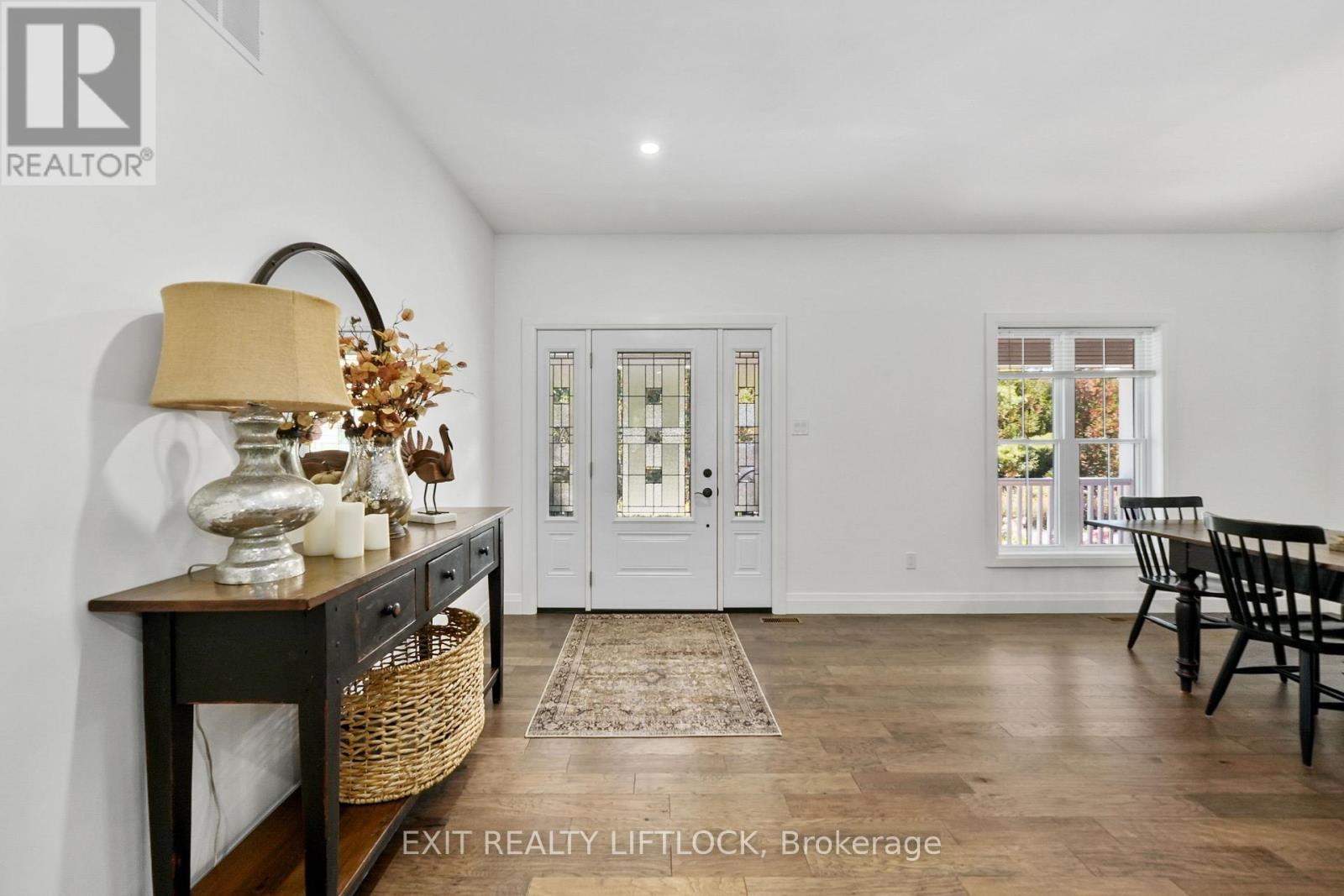 1658 County Road 40, Douro-Dummer, Ontario  K0L 2V0 - Photo 5 - X12707854