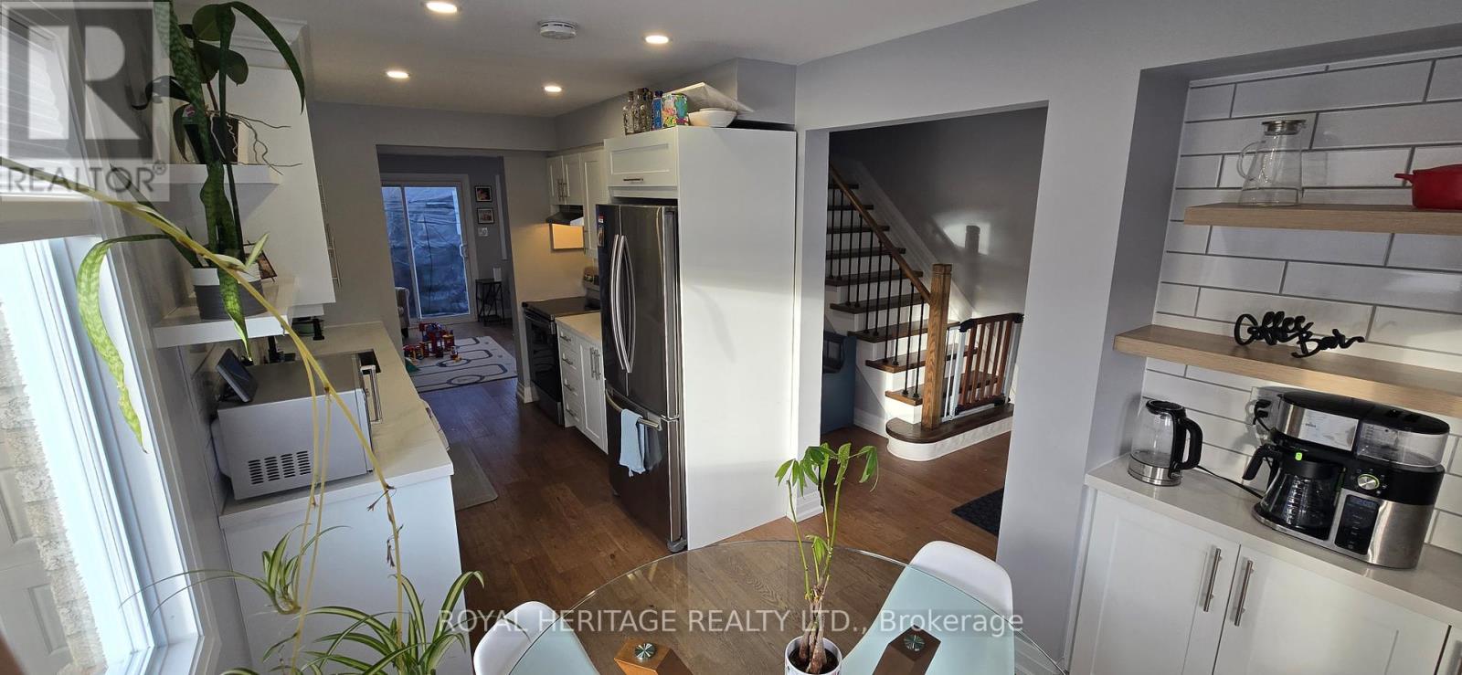 20 Nina Court, Cavan Monaghan (Millbrook Village), Ontario  L0A 1G0 - Photo 2 - X12707994