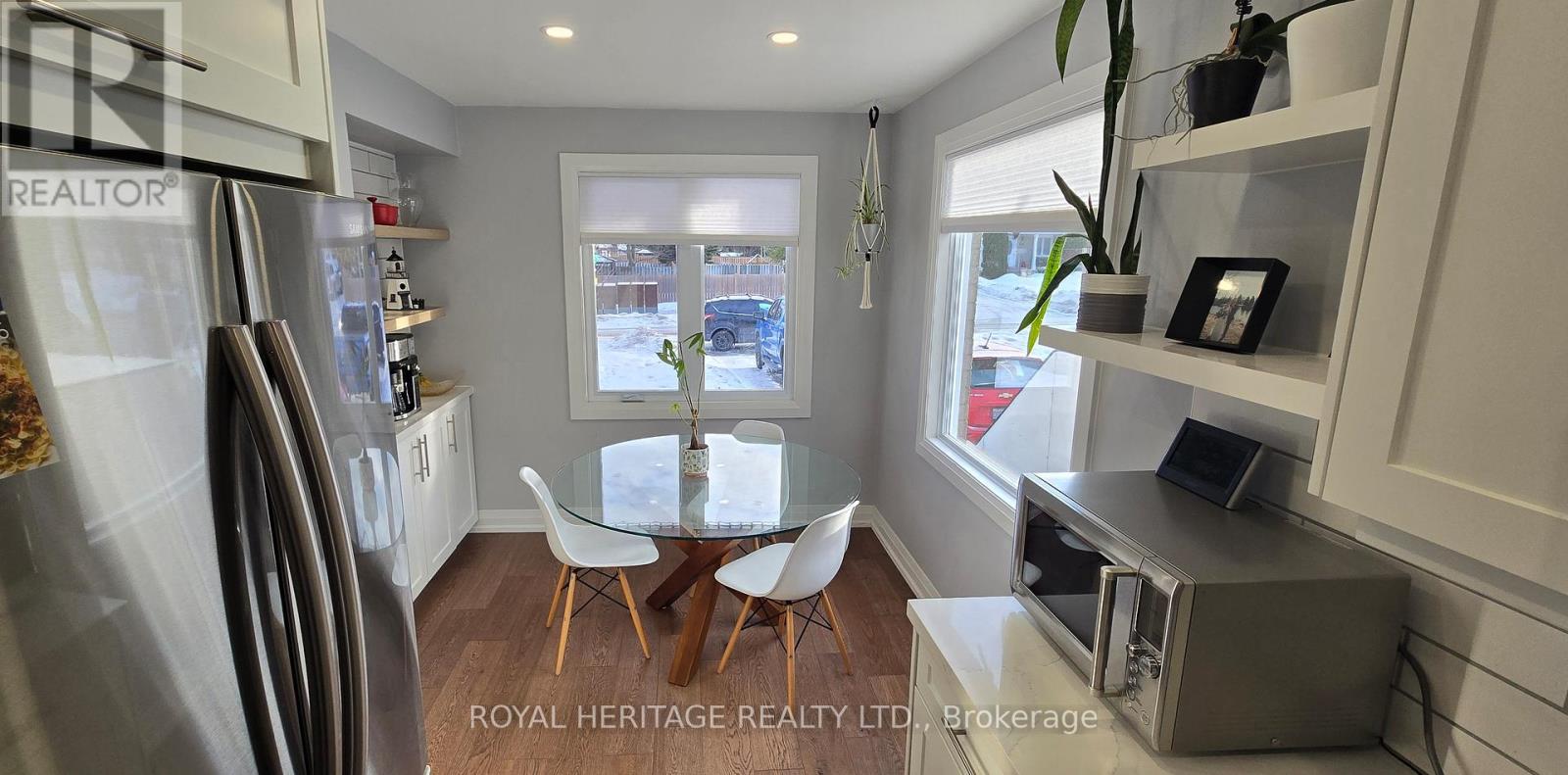 20 Nina Court, Cavan Monaghan (Millbrook Village), Ontario  L0A 1G0 - Photo 5 - X12707994