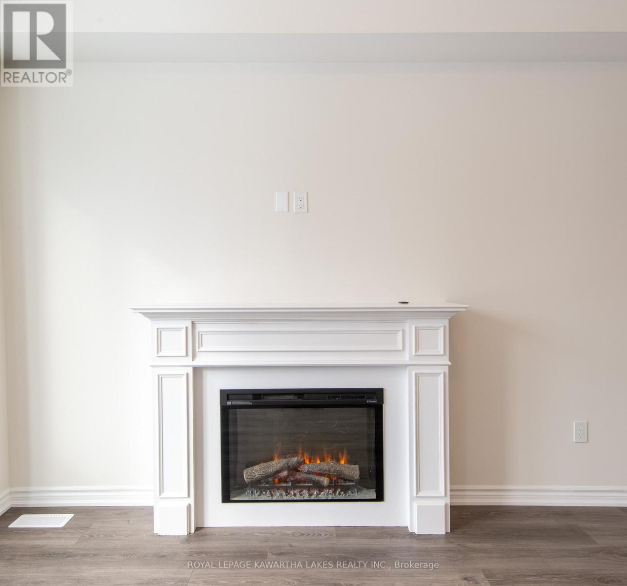 73 Watts Mews, Kawartha Lakes (Lindsay), Ontario  K9V 5V4 - Photo 10 - X12708052