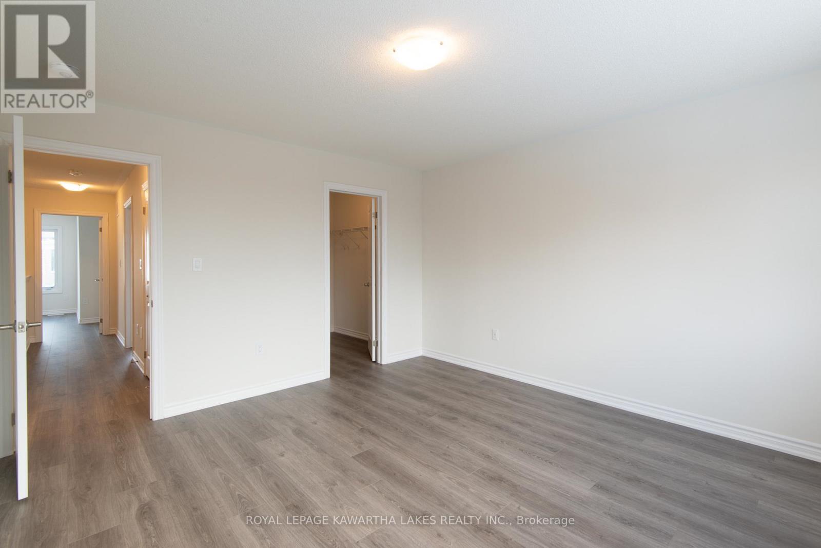 73 Watts Mews, Kawartha Lakes (Lindsay), Ontario  K9V 5V4 - Photo 13 - X12708052