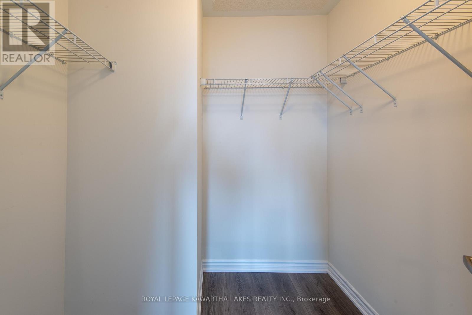 73 Watts Mews, Kawartha Lakes (Lindsay), Ontario  K9V 5V4 - Photo 15 - X12708052