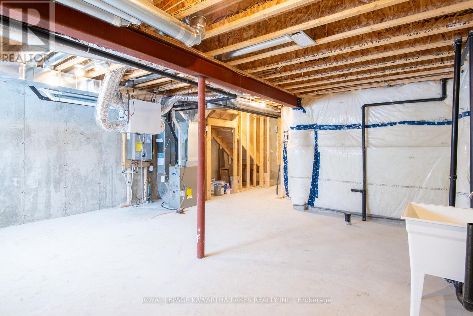 73 Watts Mews, Kawartha Lakes (Lindsay), Ontario  K9V 5V4 - Photo 23 - X12708052