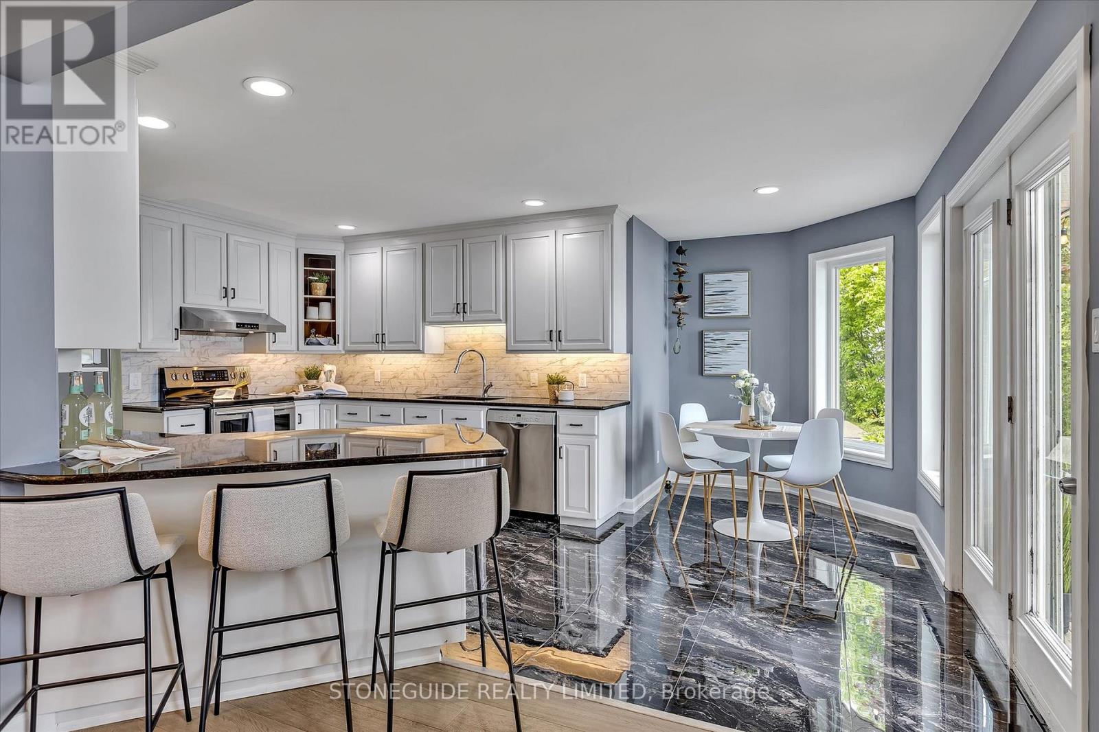 409 Gifford Drive, Selwyn, Ontario  K9J 6X2 - Photo 12 - X12708144