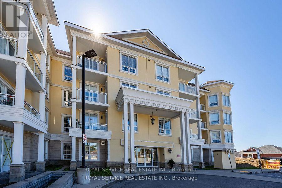 220 - 21 Brookhouse Drive, Clarington (Newcastle), Ontario  L1B 0V4 - Photo 3 - E12708506