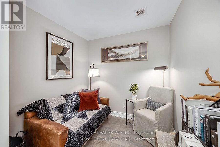 220 - 21 Brookhouse Drive, Clarington (Newcastle), Ontario  L1B 0V4 - Photo 7 - E12708506