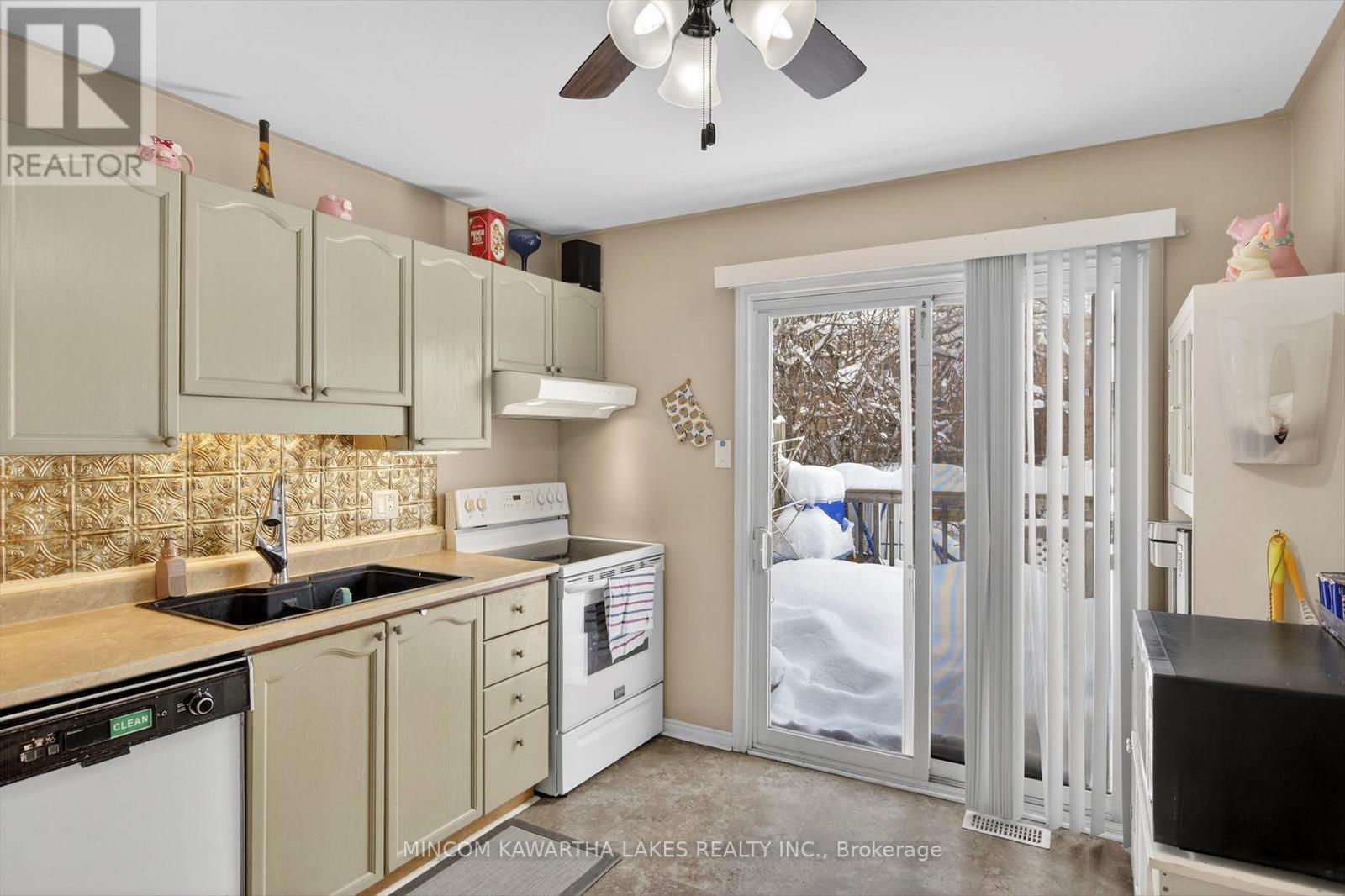 1221 Huntington Circle, Peterborough (Otonabee Ward 1), Ontario  K9K 2B6 - Photo 13 - X12709288