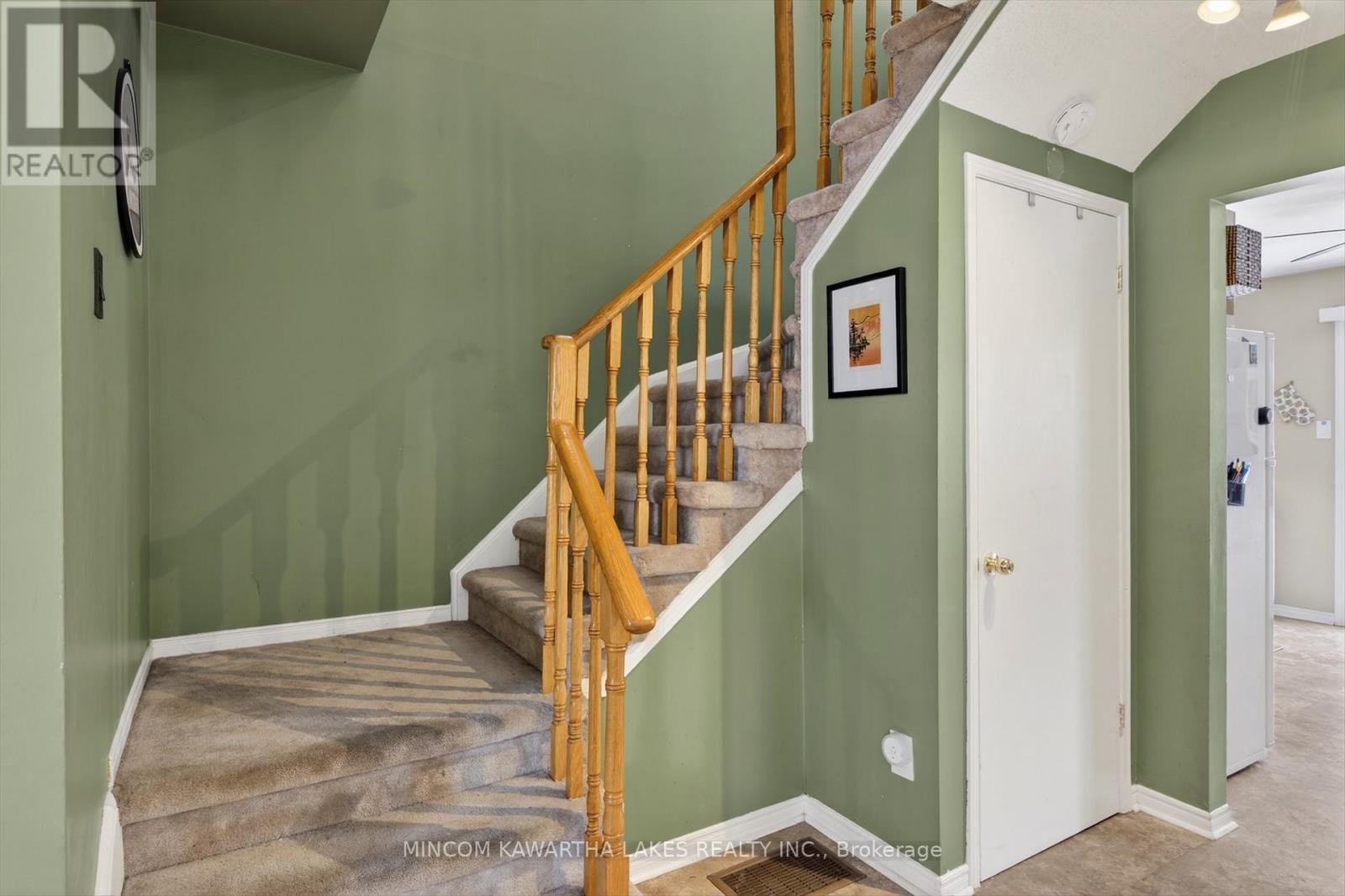 1221 Huntington Circle, Peterborough (Otonabee Ward 1), Ontario  K9K 2B6 - Photo 19 - X12709288