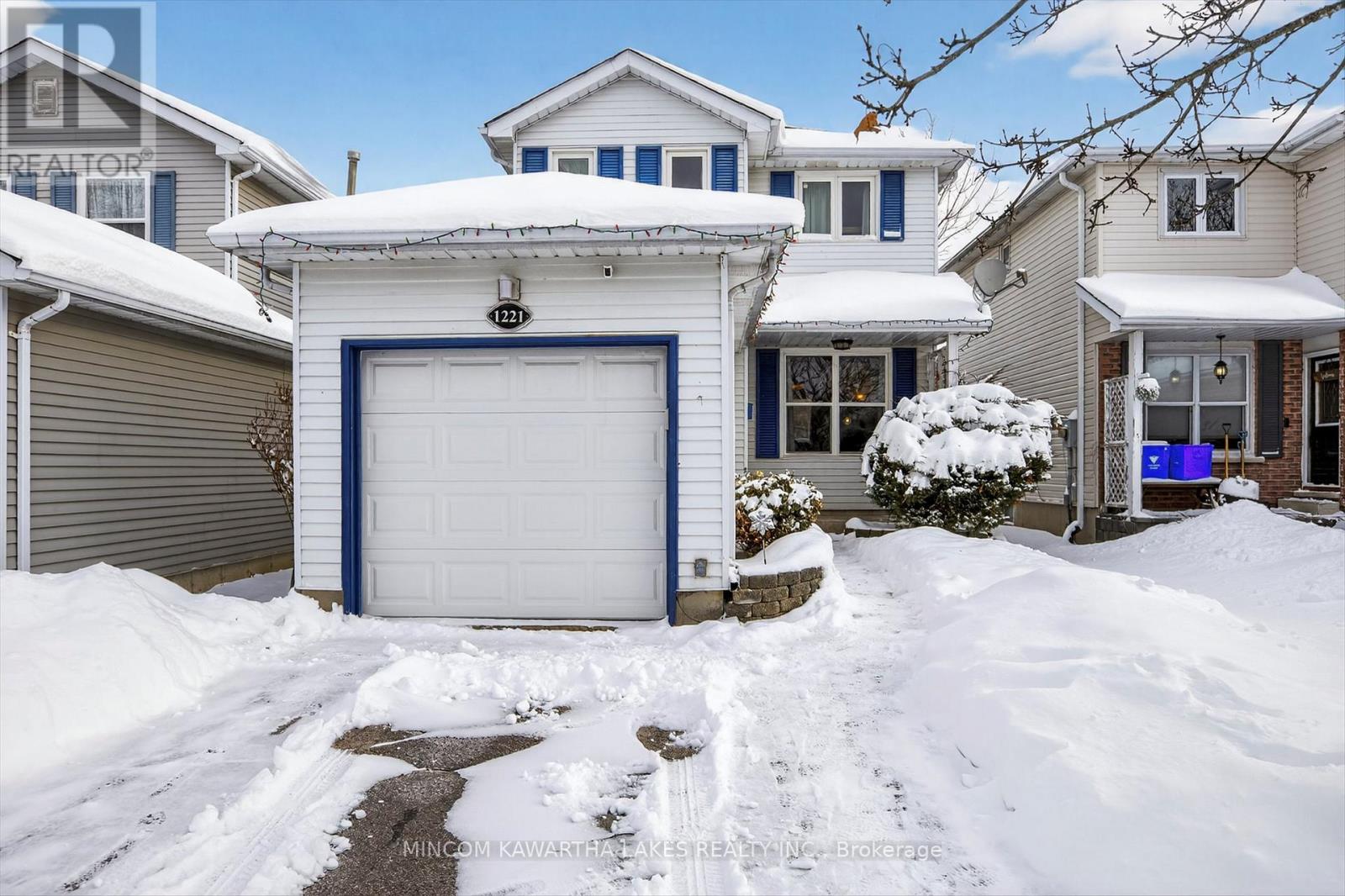 1221 Huntington Circle, Peterborough (Otonabee Ward 1), Ontario  K9K 2B6 - Photo 2 - X12709288