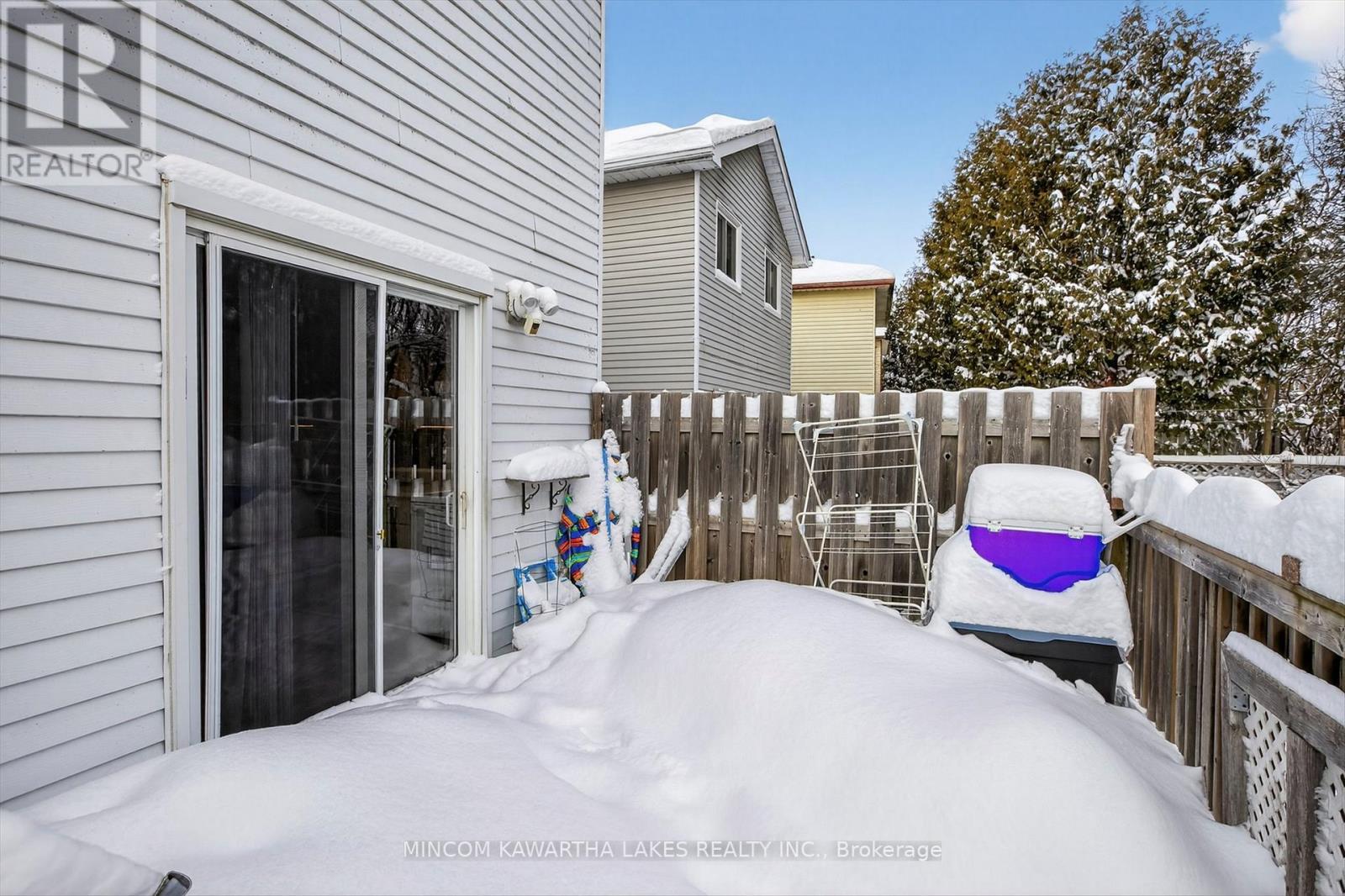 1221 Huntington Circle, Peterborough (Otonabee Ward 1), Ontario  K9K 2B6 - Photo 45 - X12709288