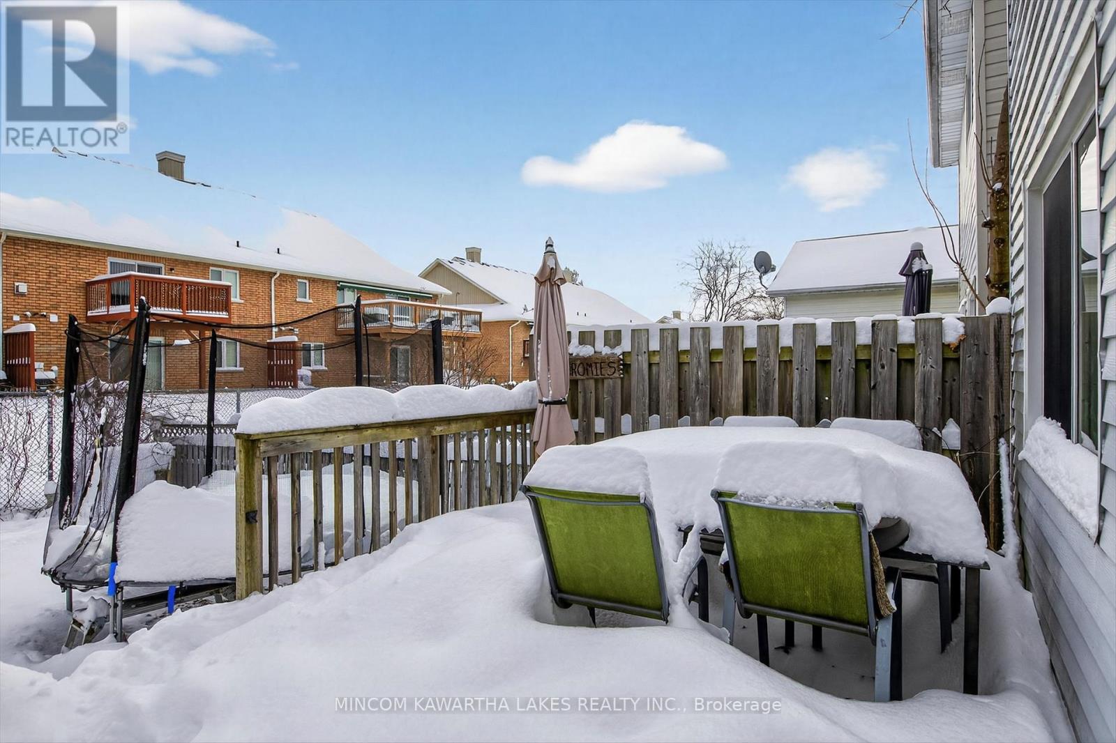 1221 Huntington Circle, Peterborough (Otonabee Ward 1), Ontario  K9K 2B6 - Photo 46 - X12709288