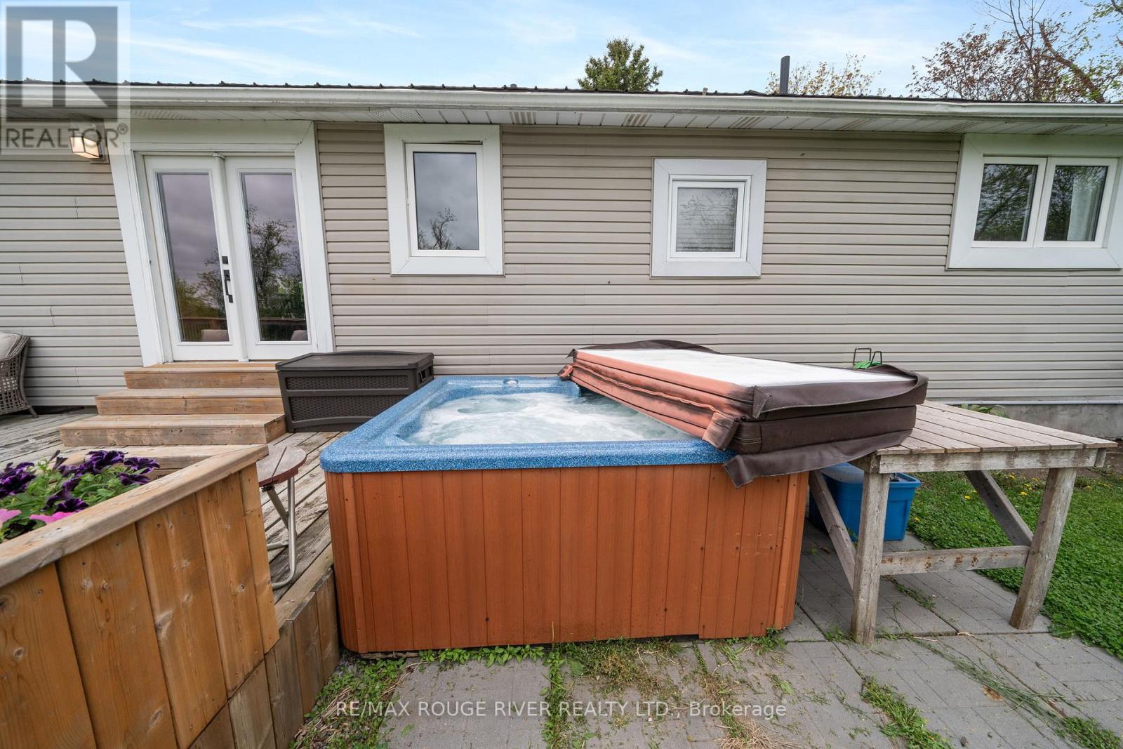 566 Cottingham Road, Kawartha Lakes (Emily), Ontario  K0L 2W0 - Photo 34 - X12709440