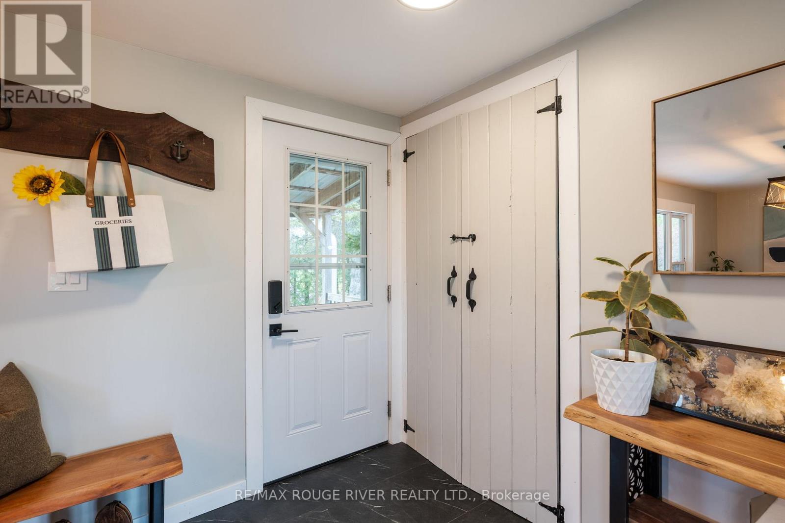 566 Cottingham Road, Kawartha Lakes (Emily), Ontario  K0L 2W0 - Photo 5 - X12709440