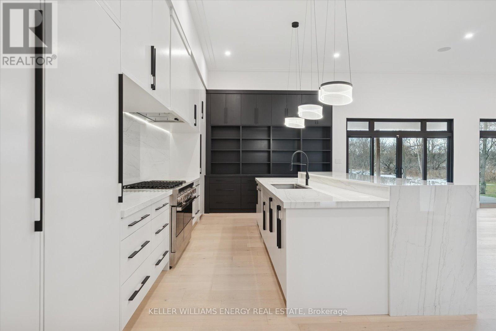 16 Metcalf Street, Clarington (Newcastle), Ontario  L1B 0H4 - Photo 13 - E12710044